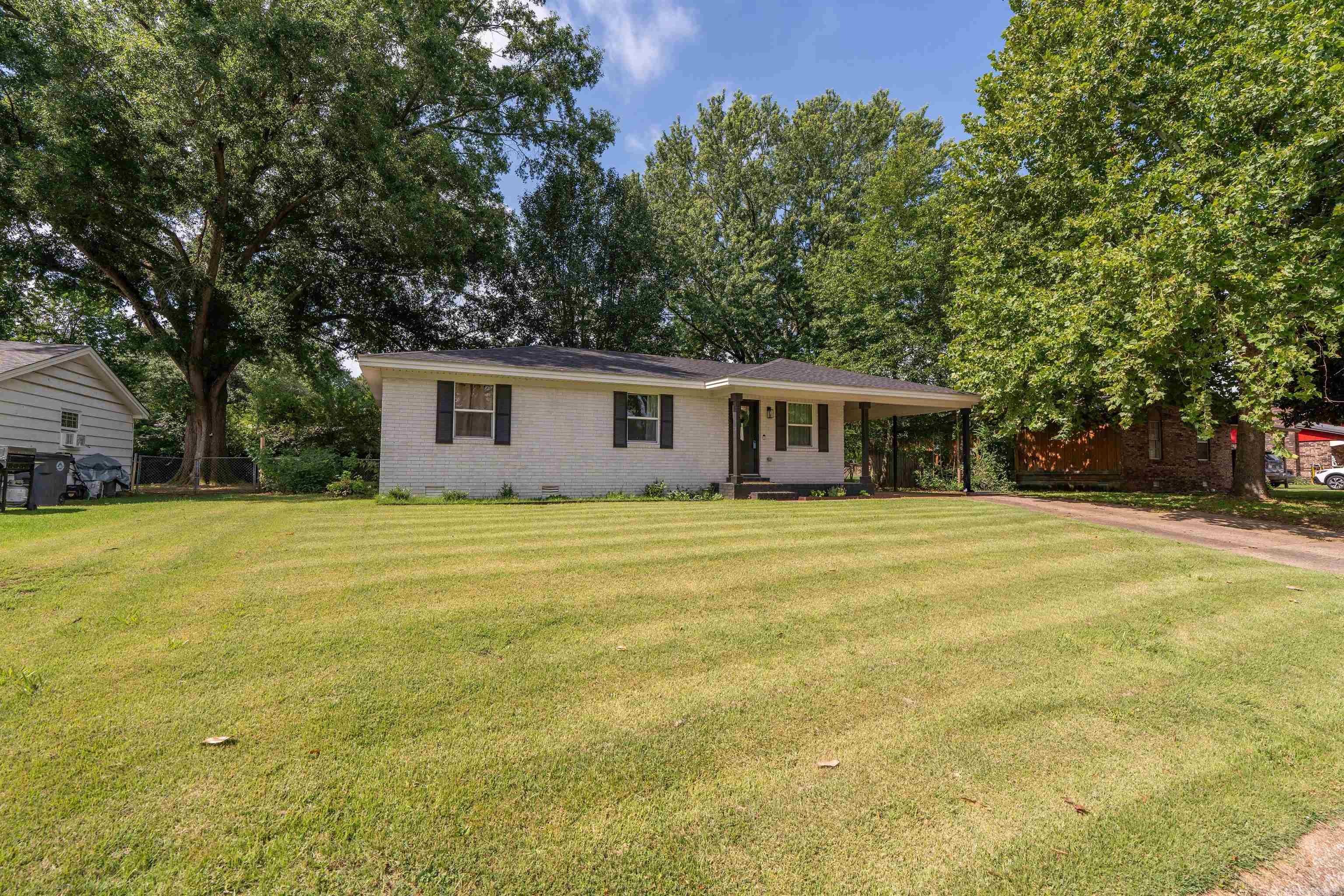107 Western Hills Property Photo 11