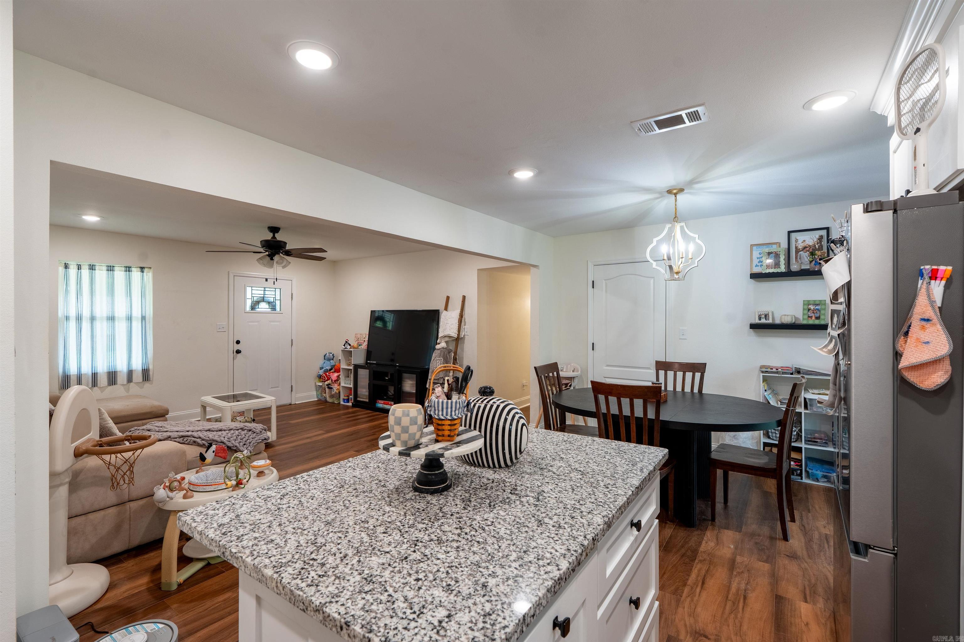 107 Western Hills Property Photo 45