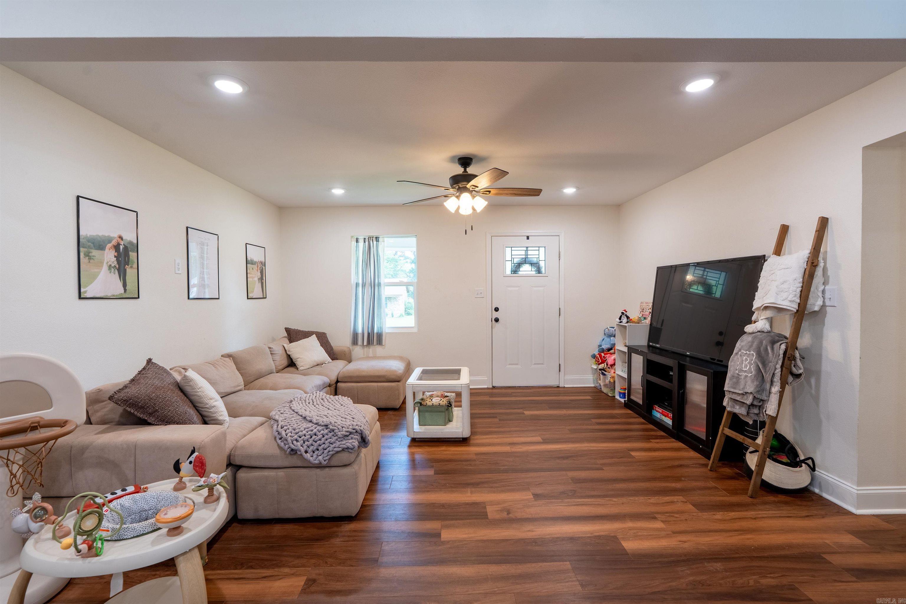 107 Western Hills Property Photo 46