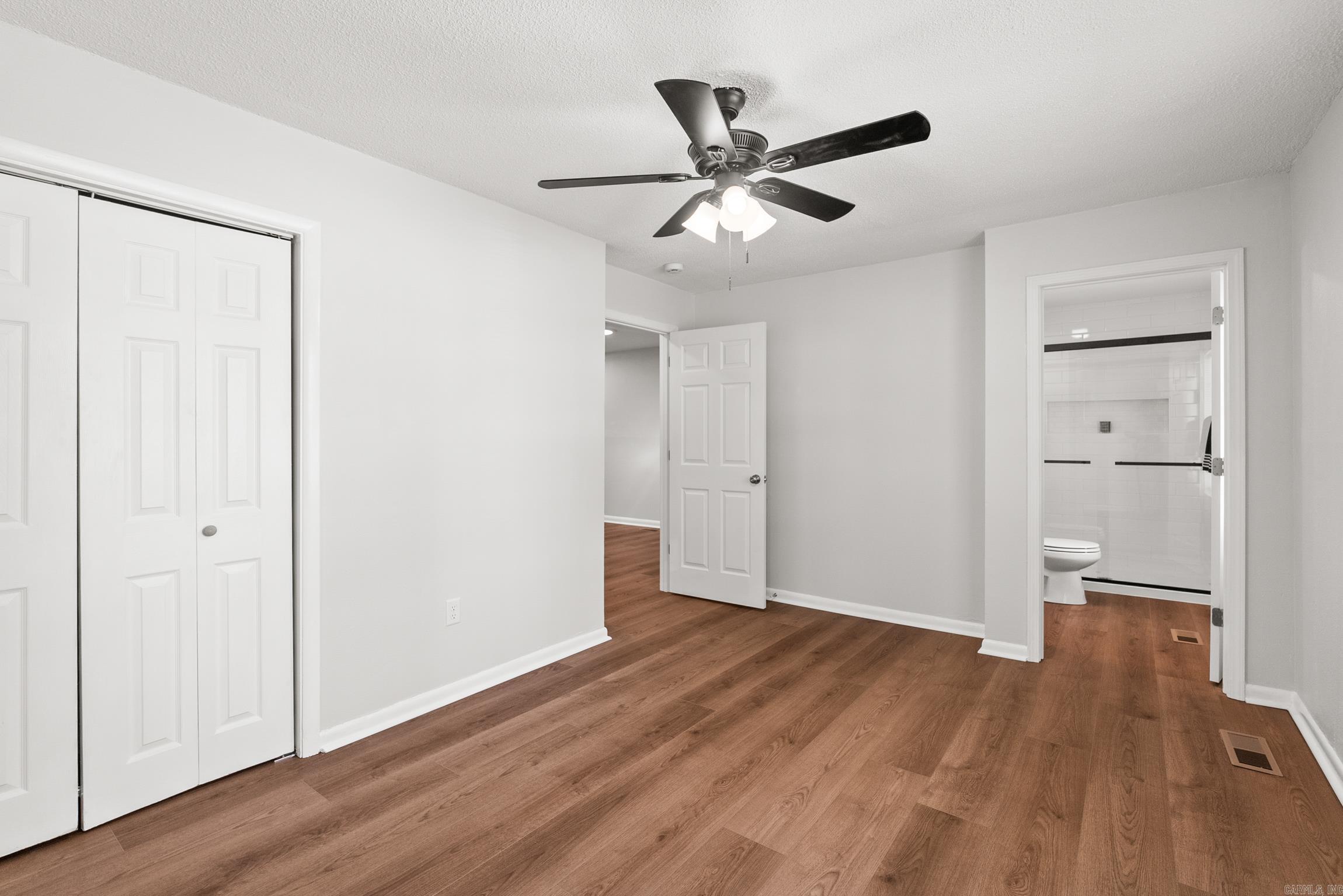 4300 N Cypress Property Photo 25
