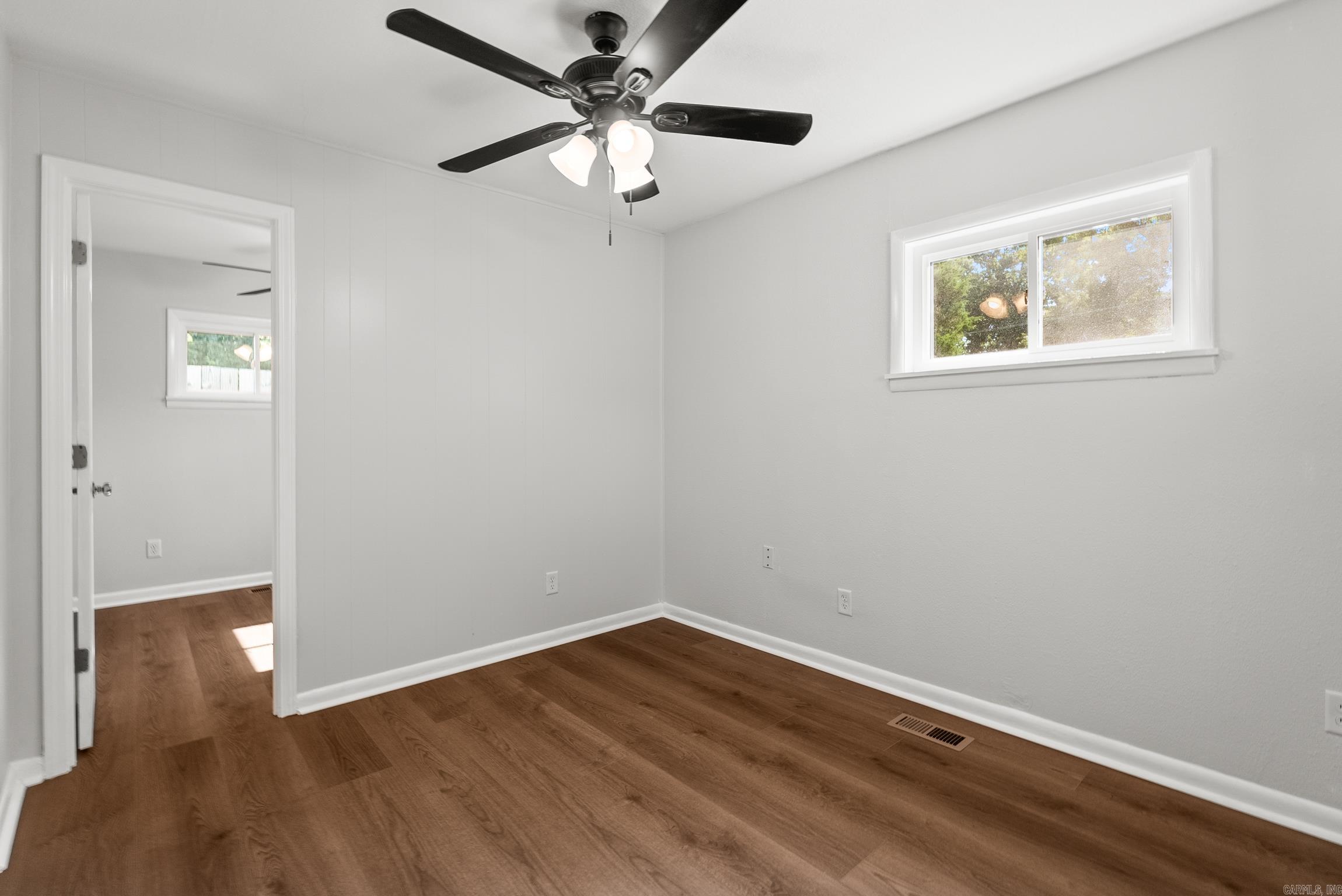 4300 N Cypress Property Photo 30
