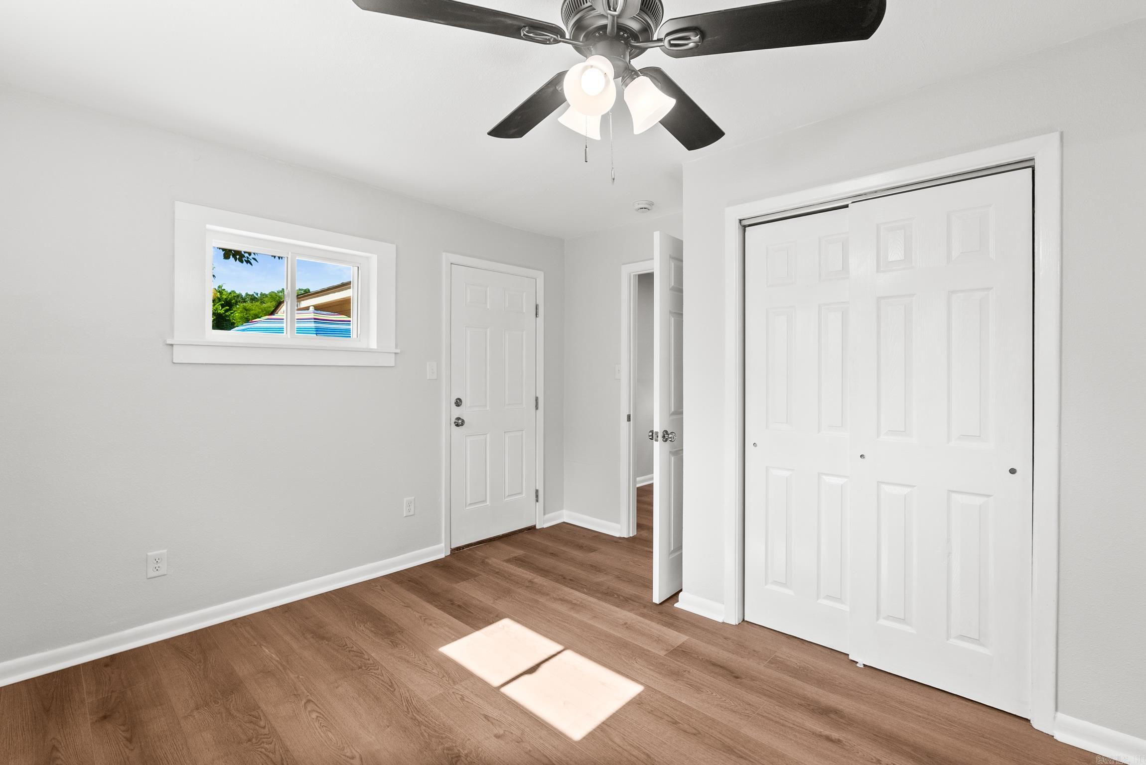 4300 N Cypress Property Photo 31