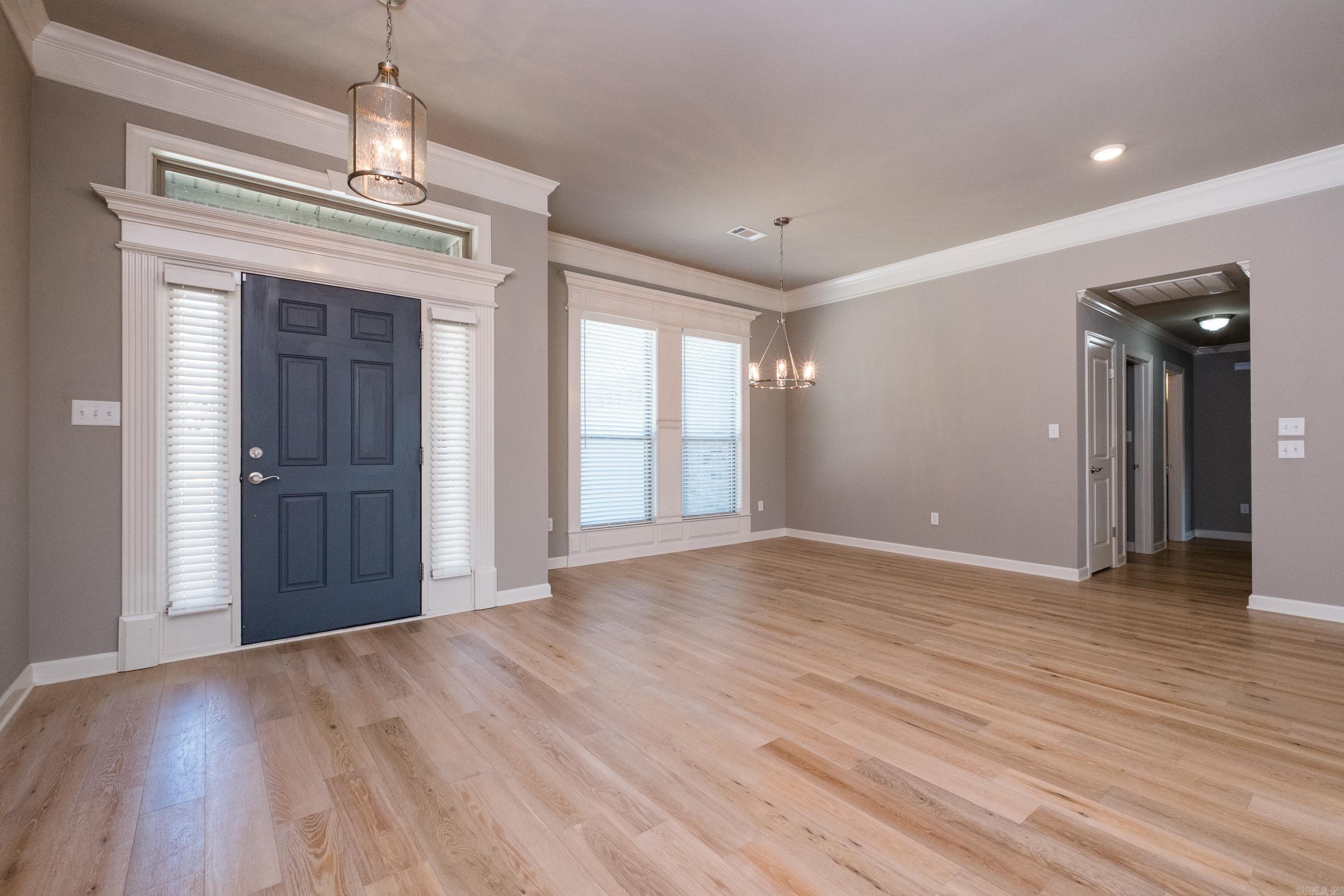 12 Majestic Court Property Photo 7