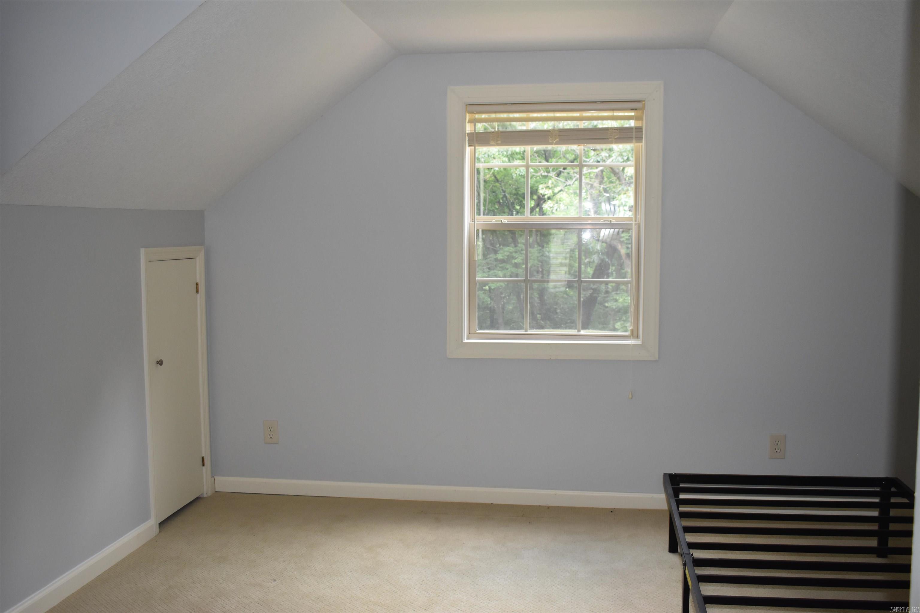 1926 Paula Drive Property Photo 22