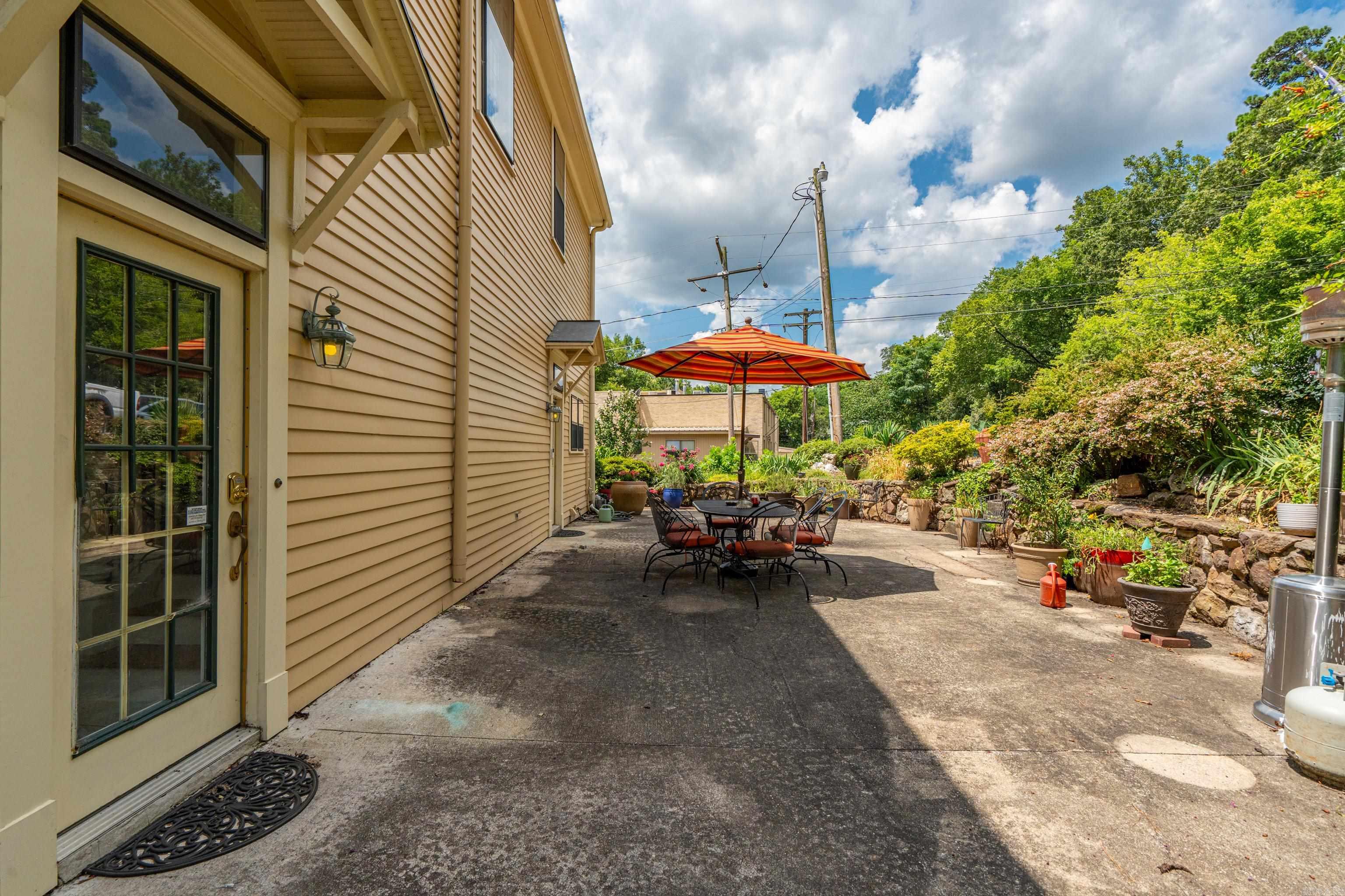 492 Prospect Avenue Property Photo 45