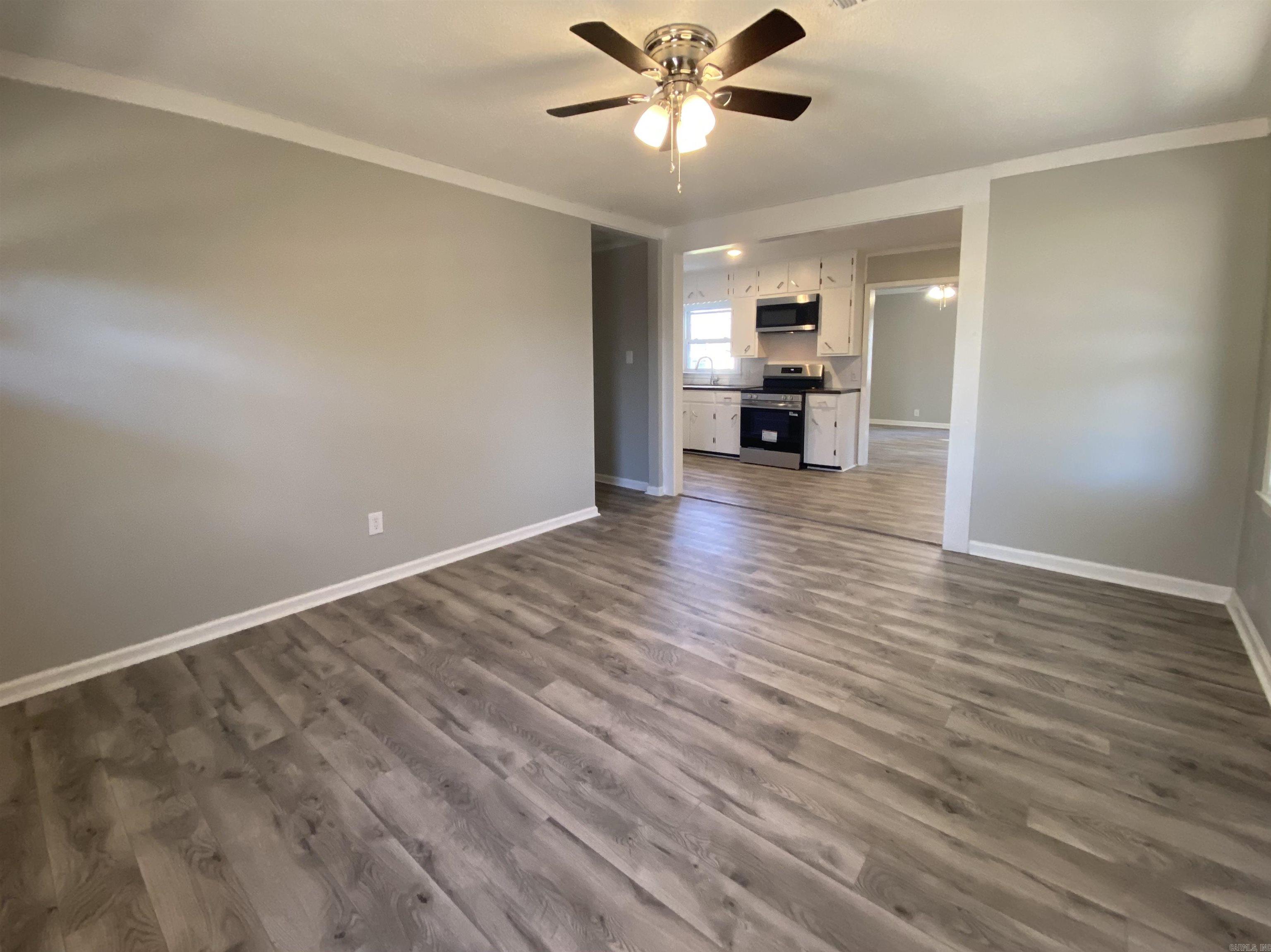 149 Rosewood Drive Property Photo 2