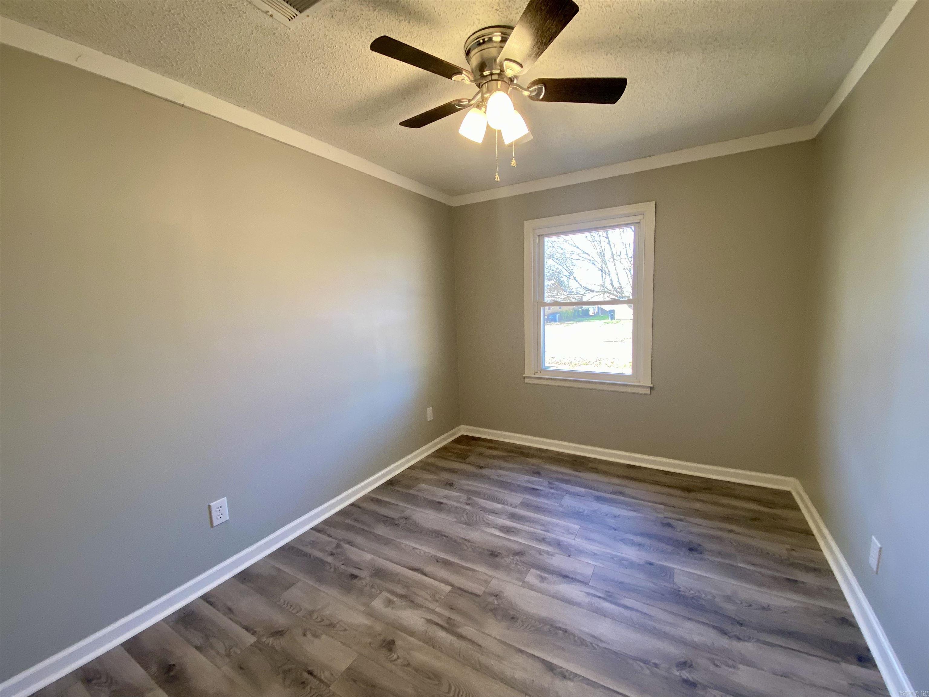 149 Rosewood Drive Property Photo 5