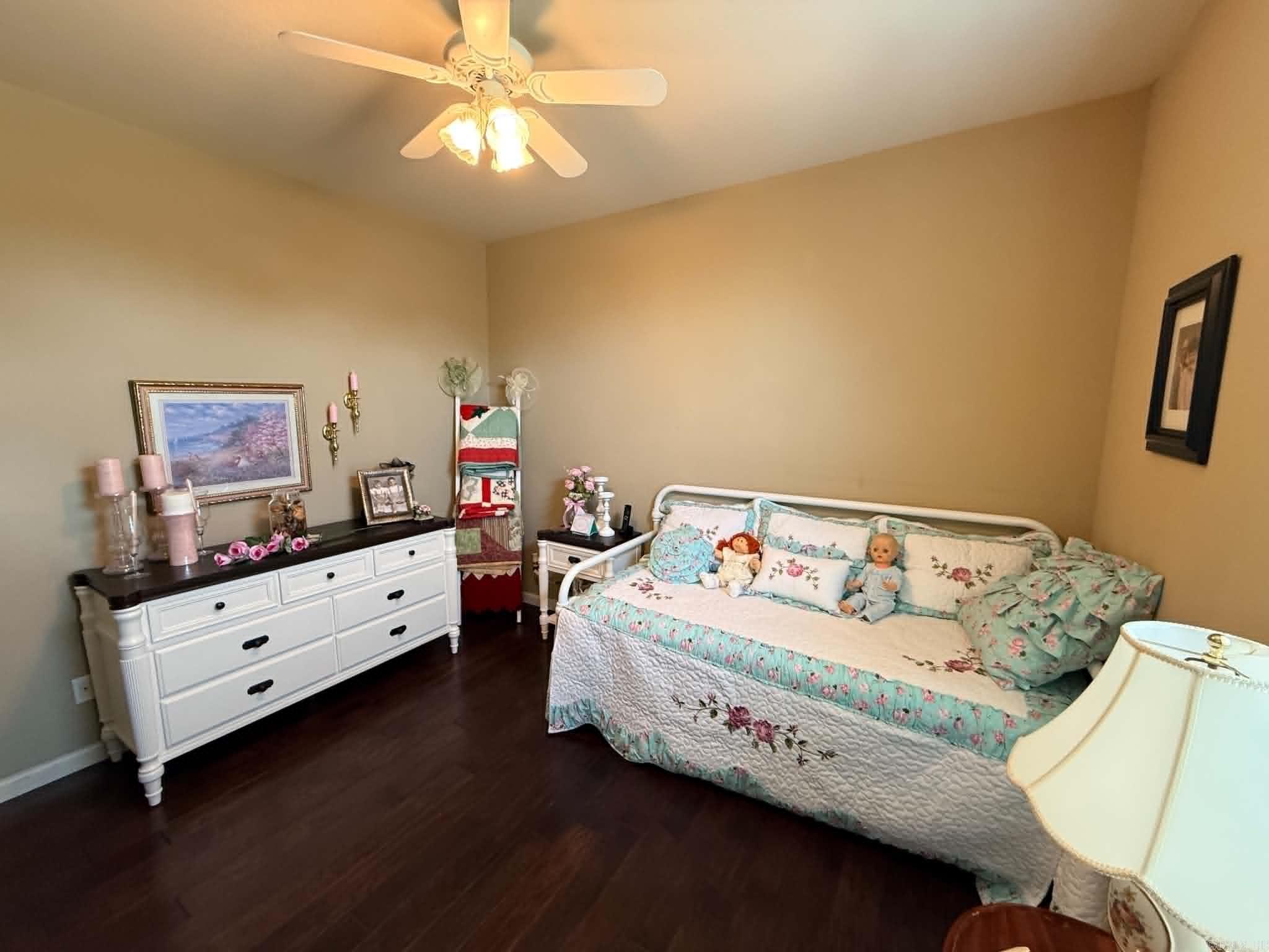 10080 Tate Lane Property Photo 5