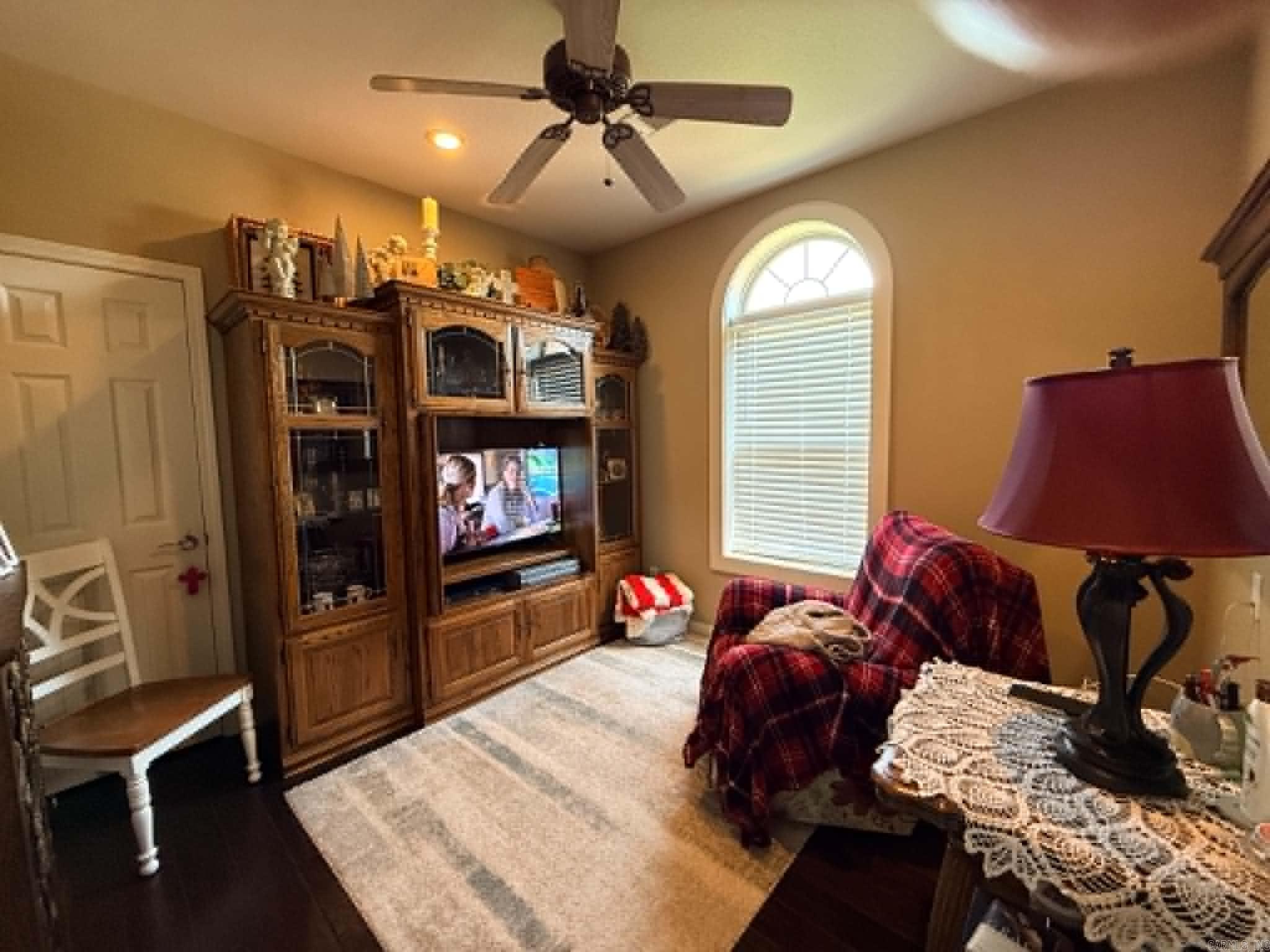 10080 Tate Lane Property Photo 18