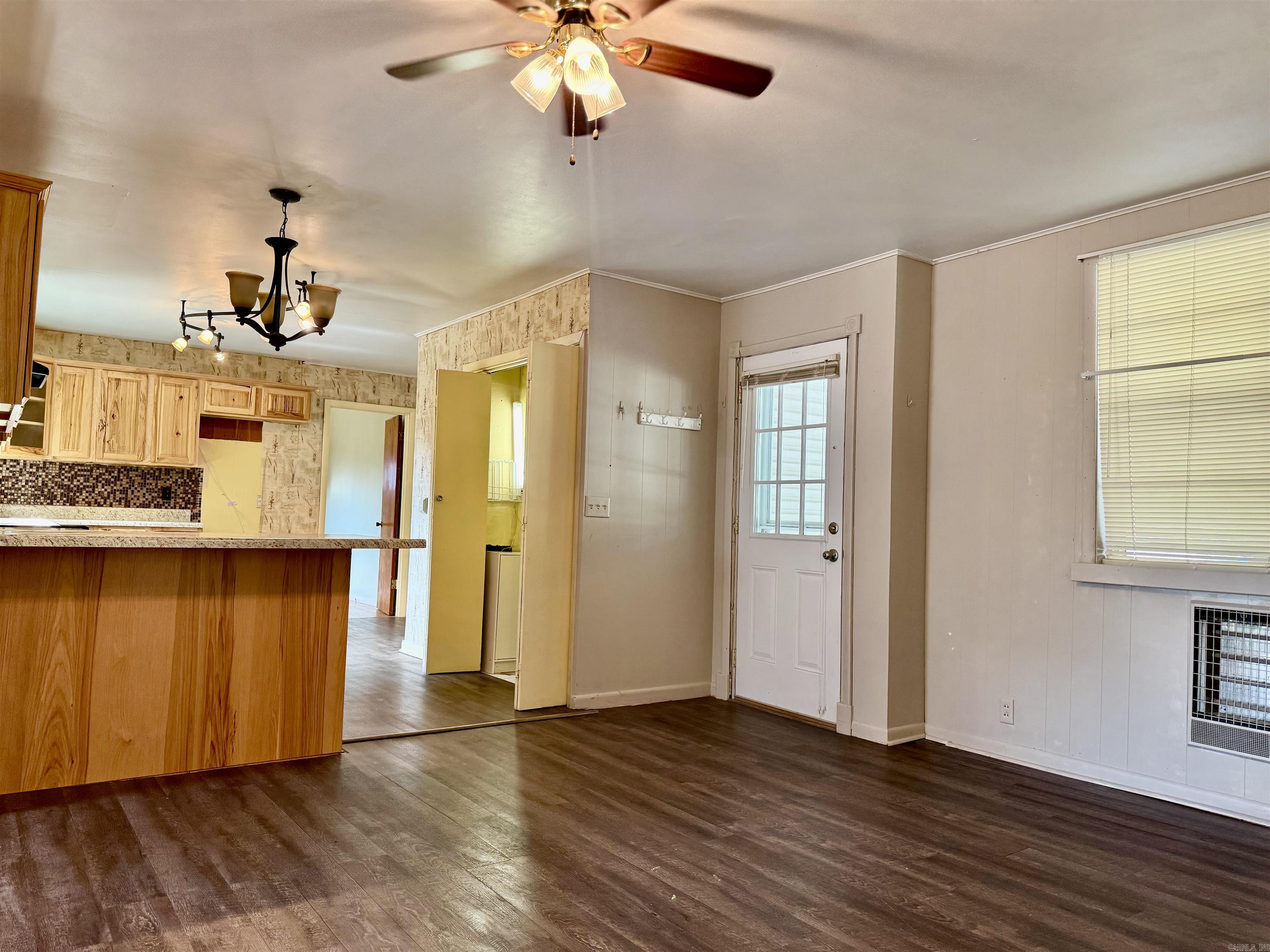 428 Morton Street Property Photo 7