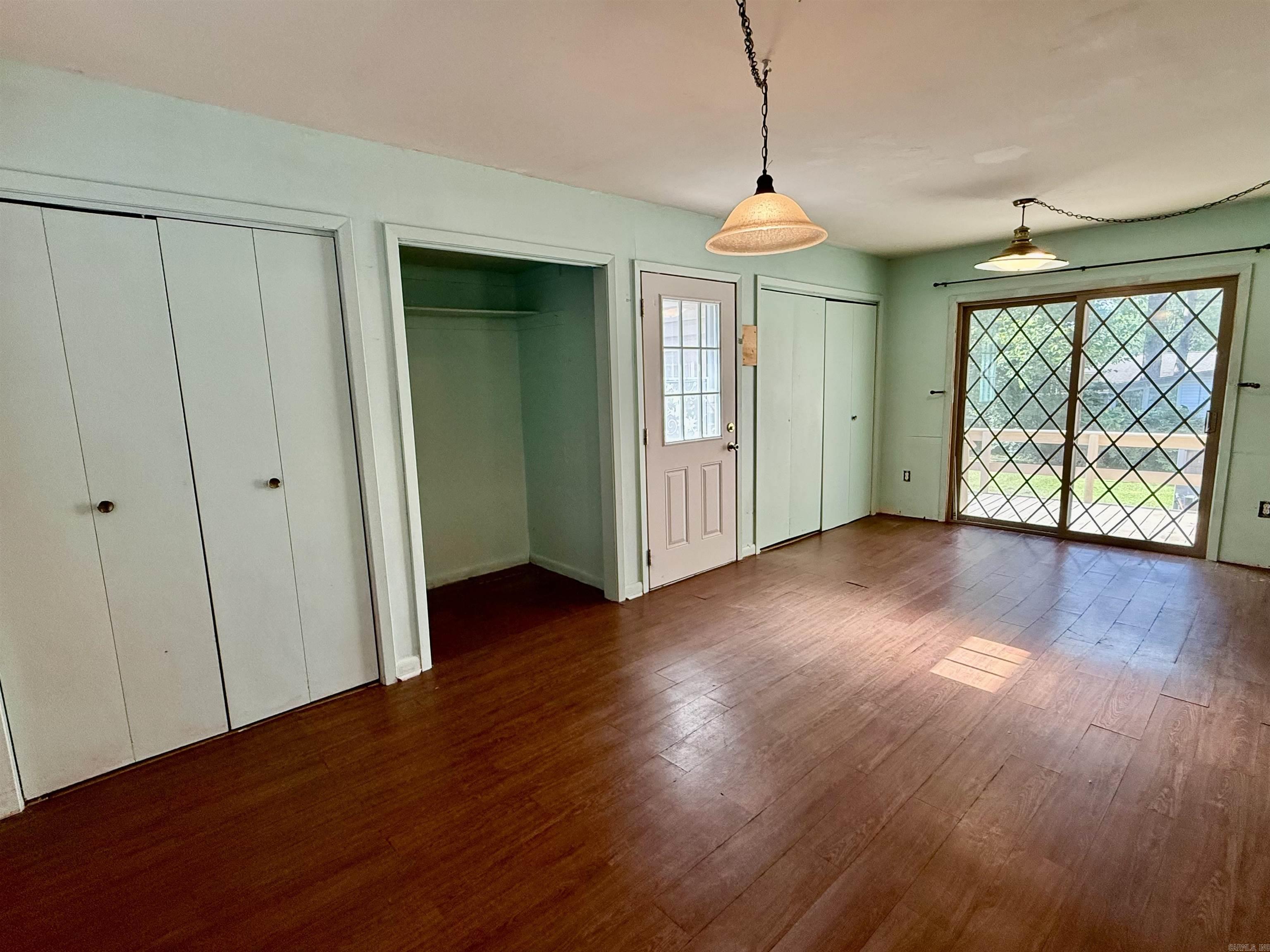 428 Morton Street Property Photo 11