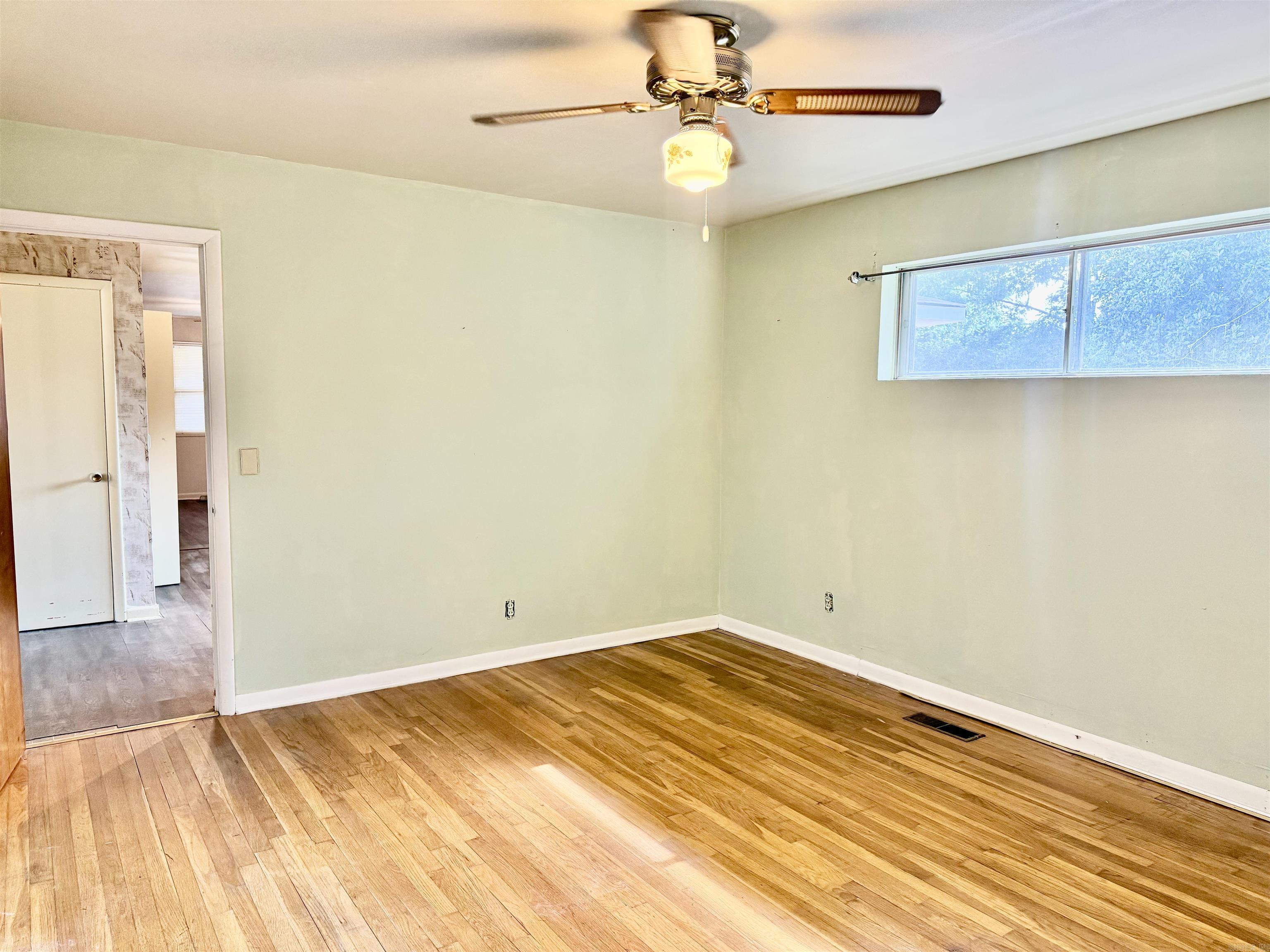 428 Morton Street Property Photo 12