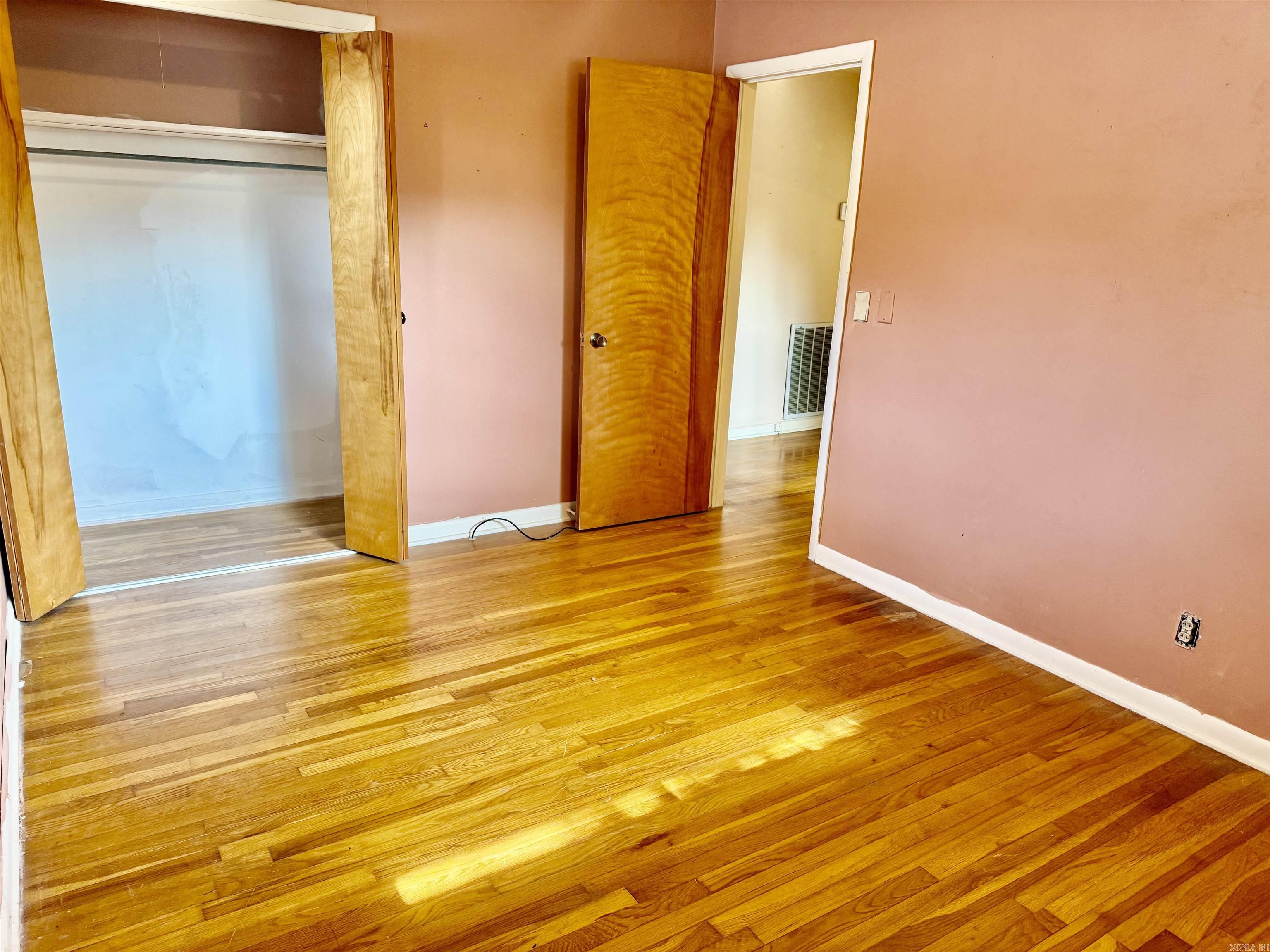 428 Morton Street Property Photo 15