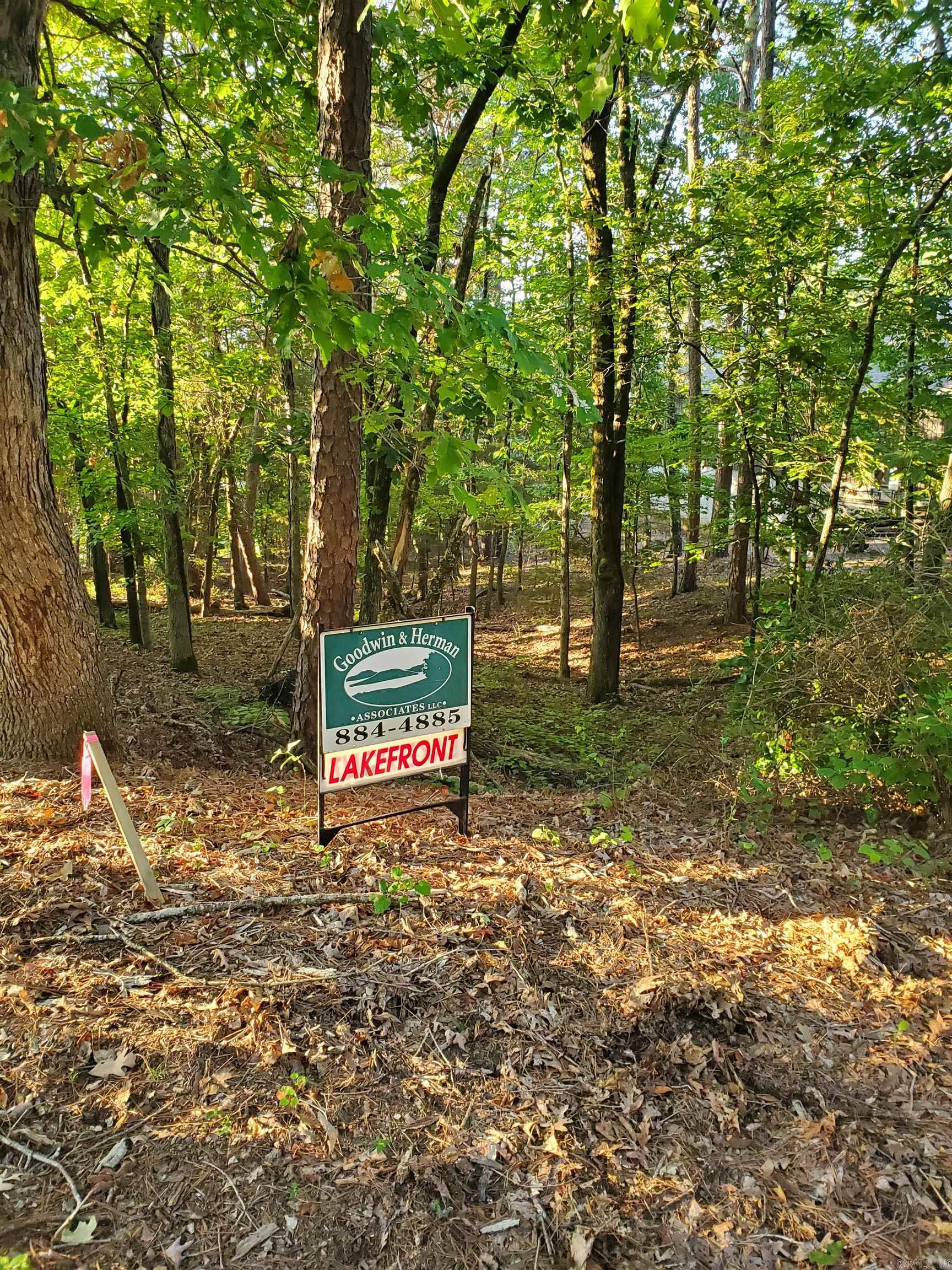 Wilshire Drive Property Photo 1