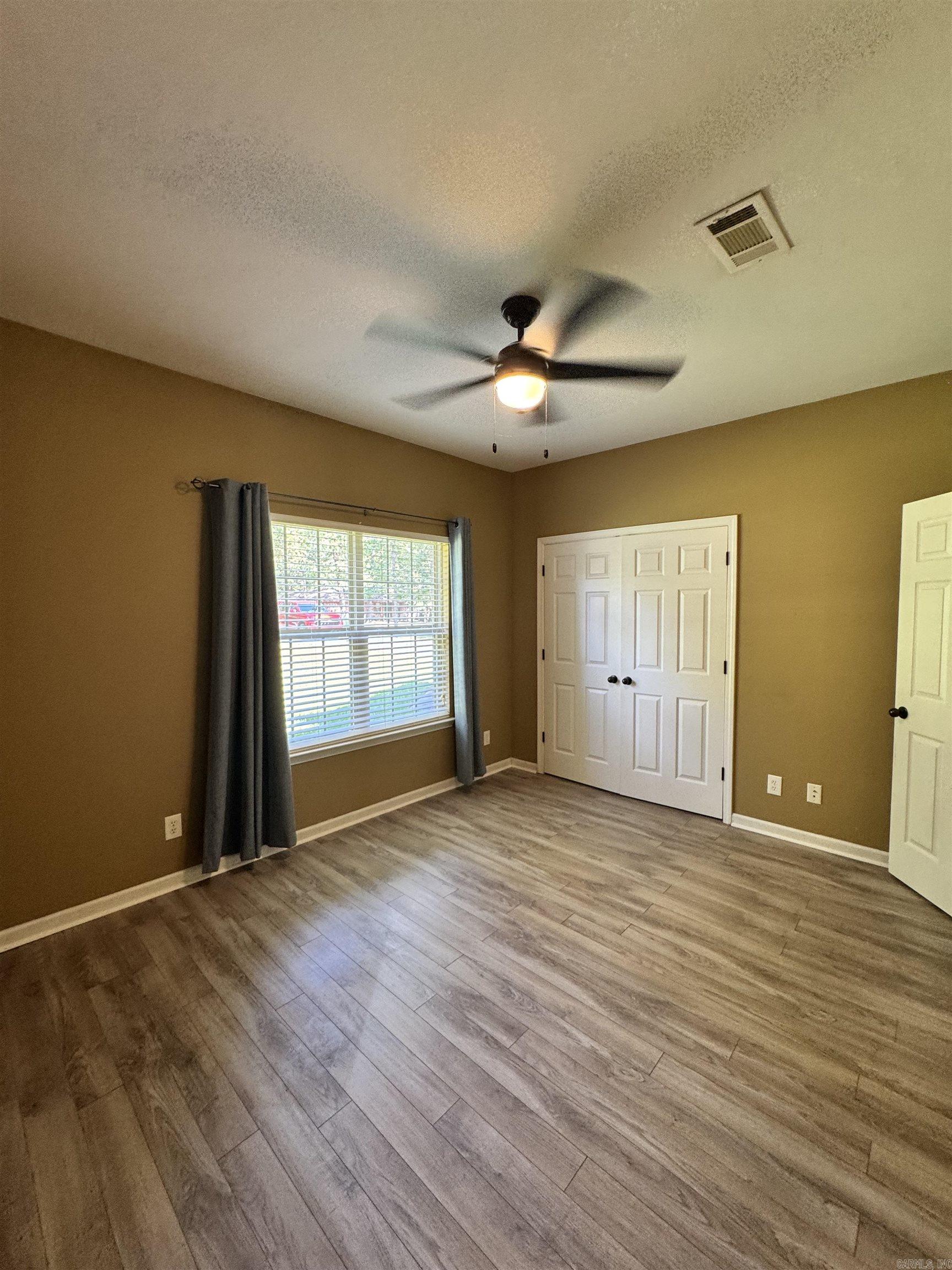 406 Wildwood Cove Property Photo 33