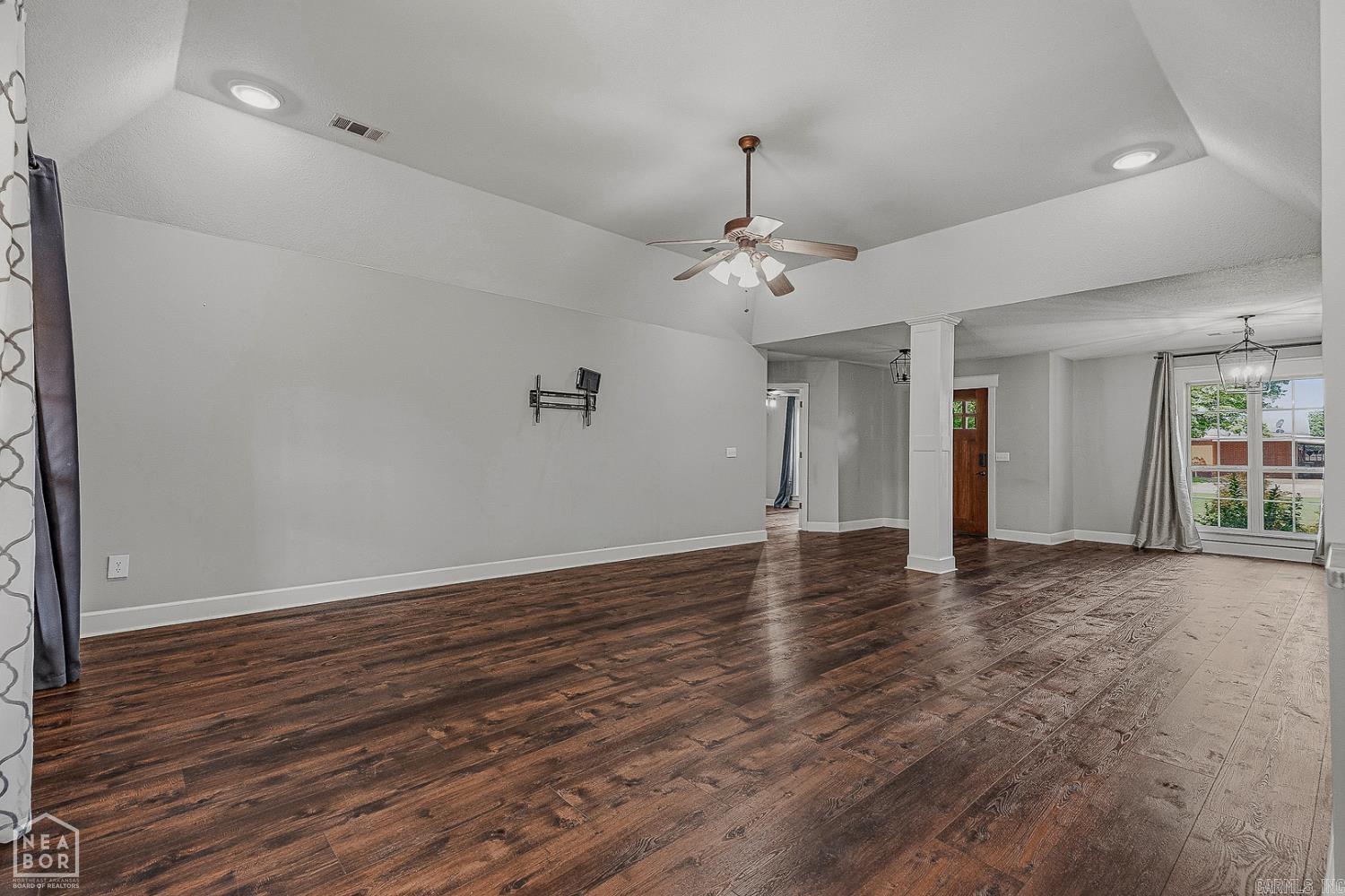 114 Cedar Street Property Photo 7