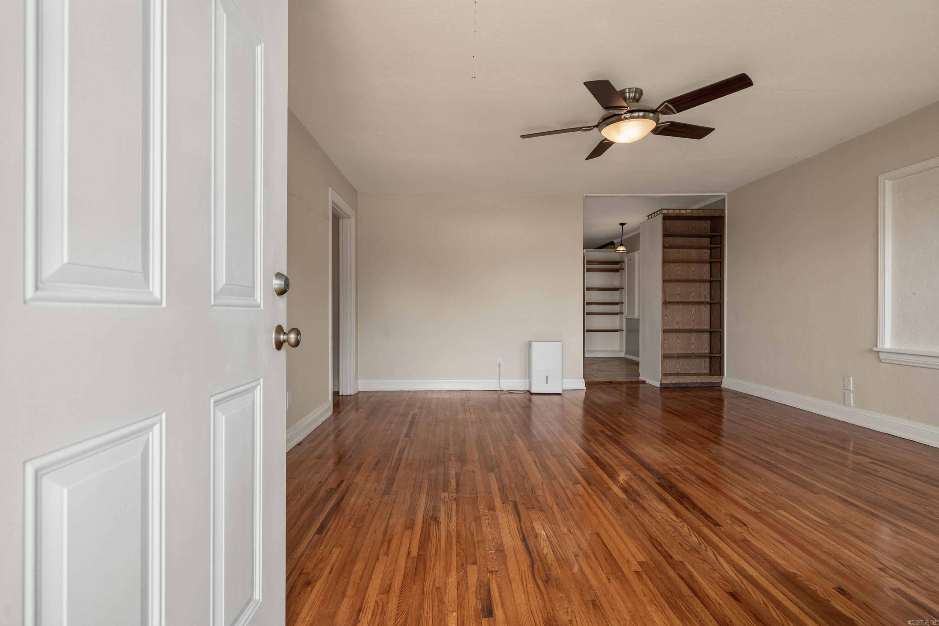 404 Summer Property Photo 1