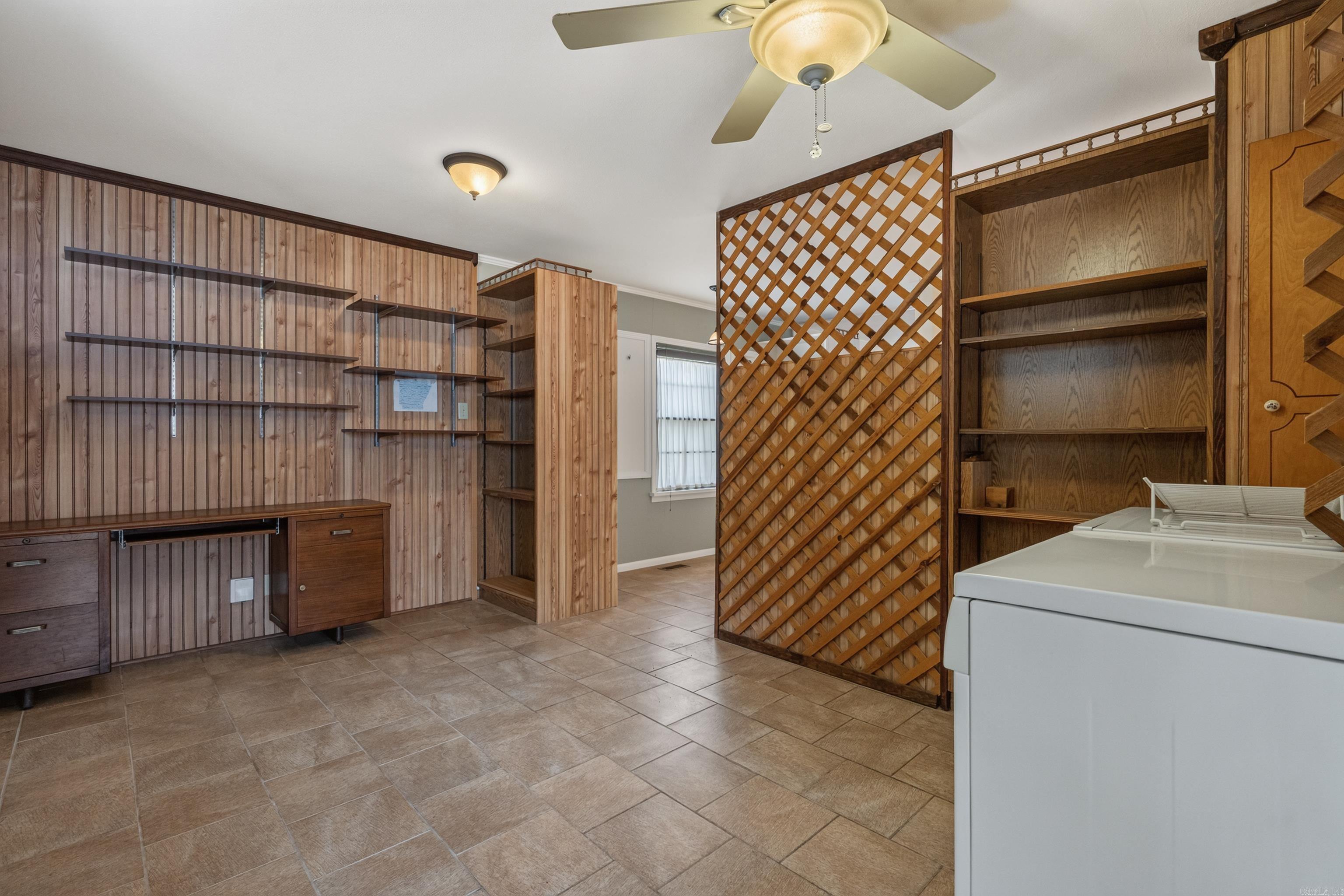 404 Summer Property Photo 10