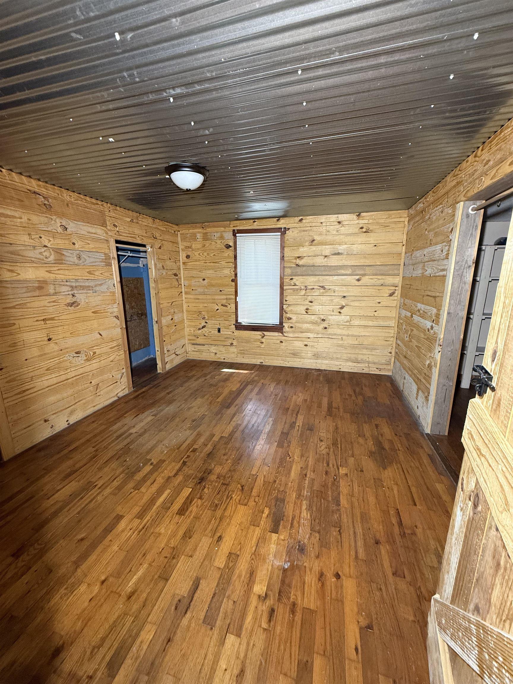 712 62 Highway Property Photo 7