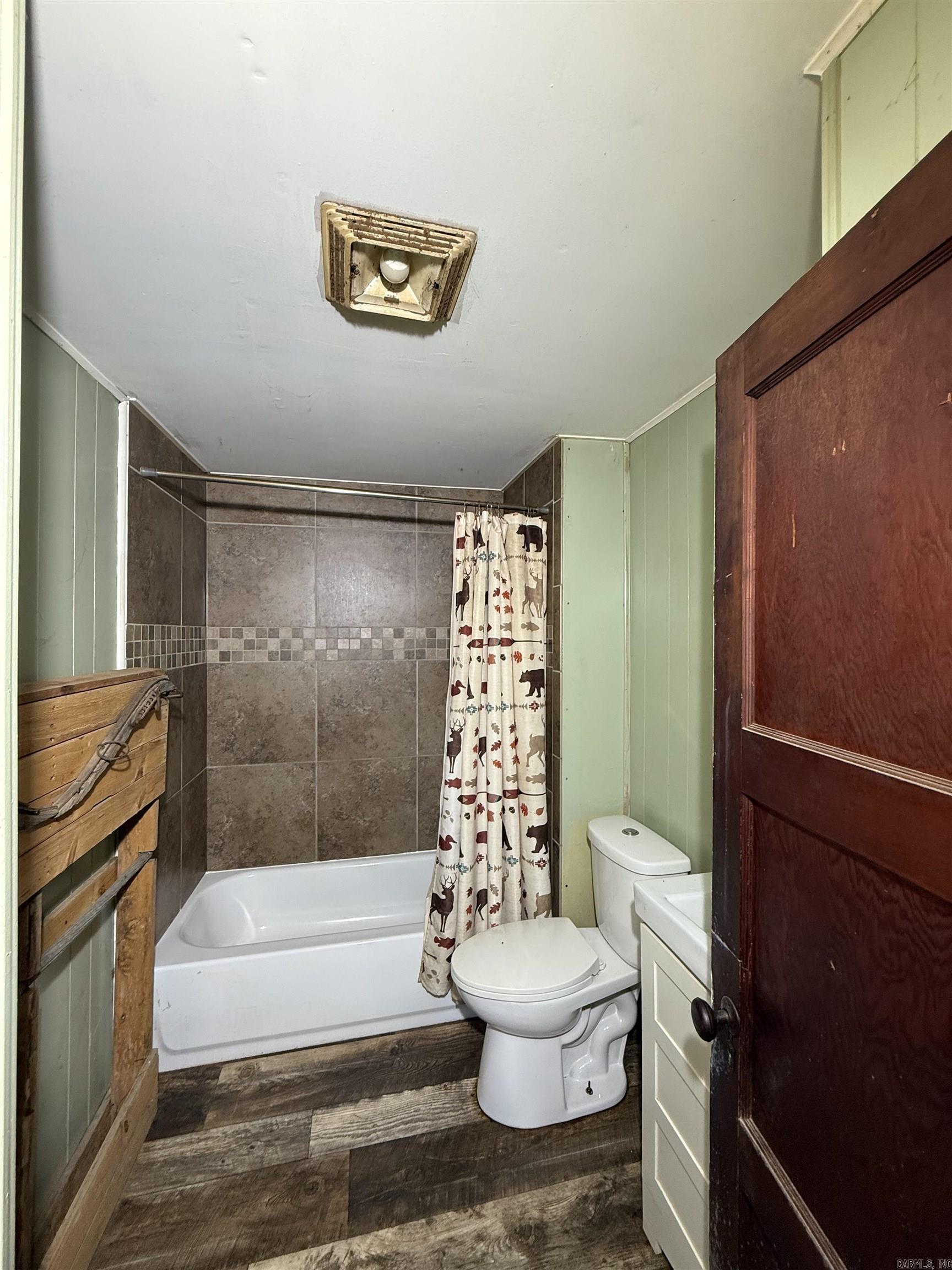 712 62 Highway Property Photo 8