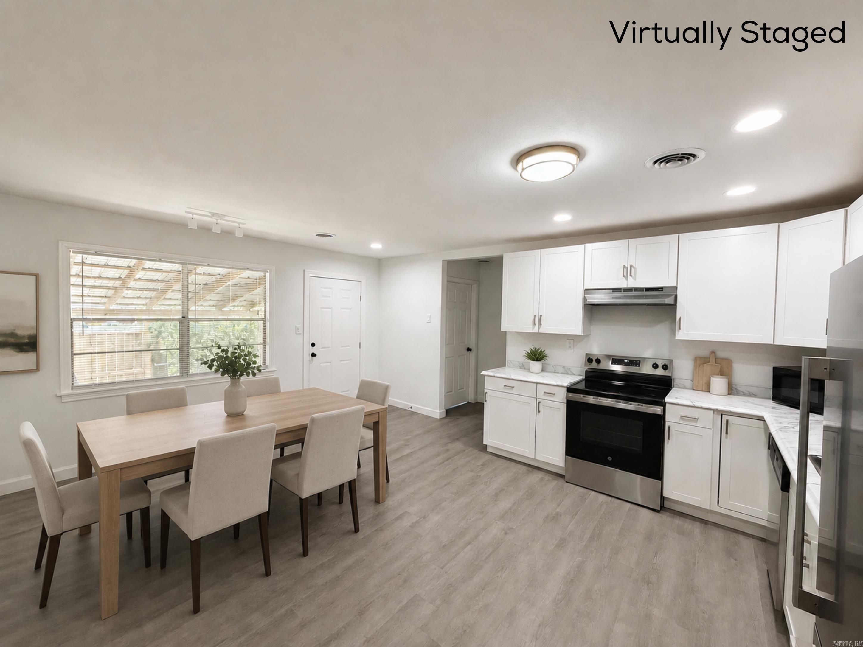 100 Riley Street Property Photo 5