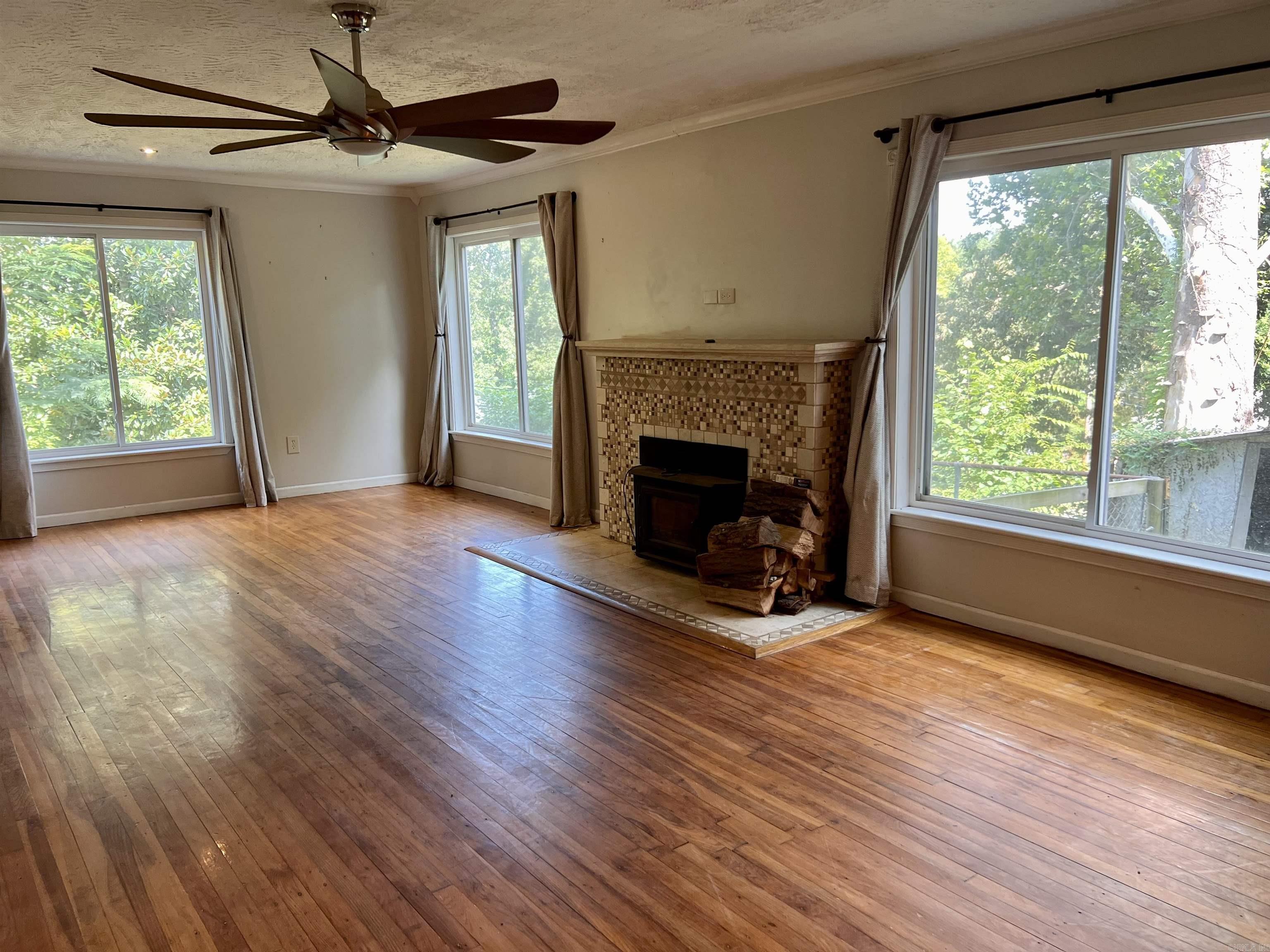 825 Evans Drive Property Photo 17