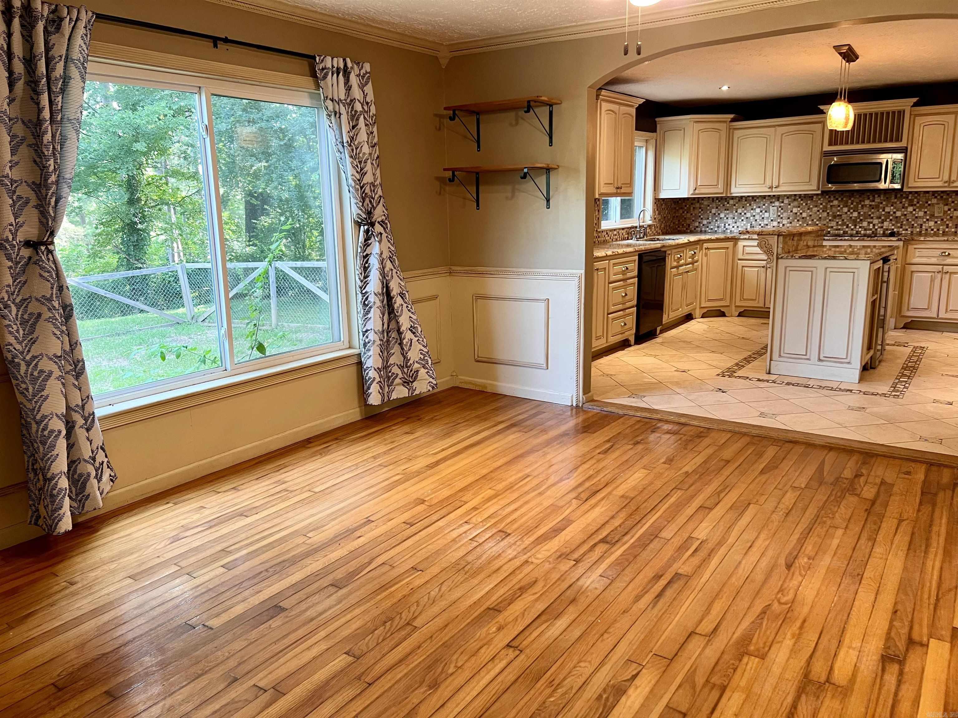 825 Evans Drive Property Photo 18