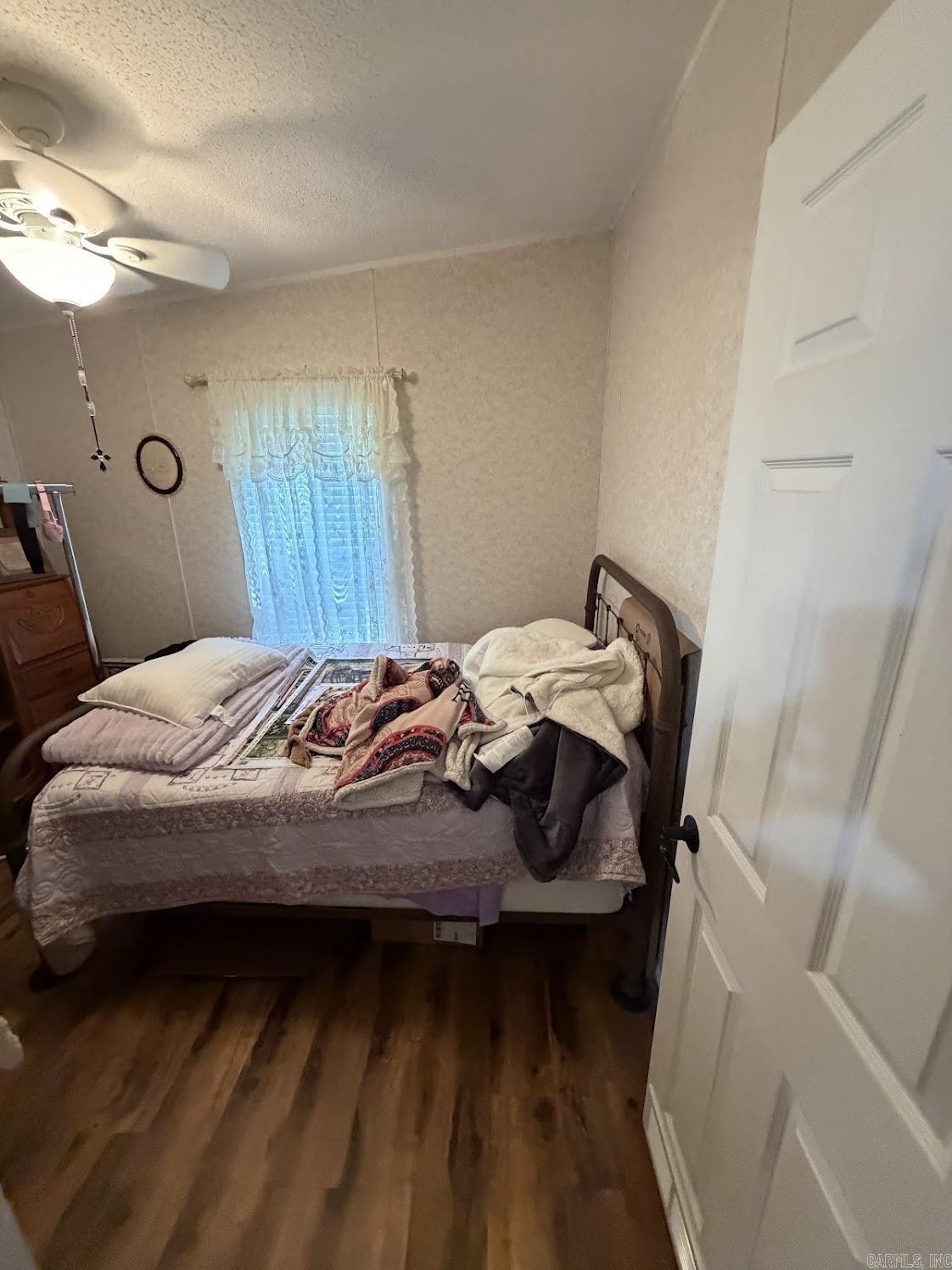 2 E Mobbs Circle Property Photo 5