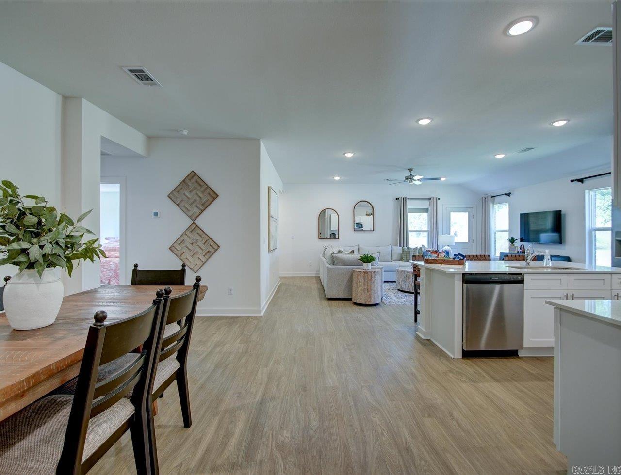 510 S Cherry Street Property Photo 3