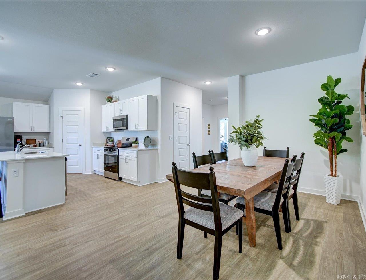 510 S Cherry Street Property Photo 8