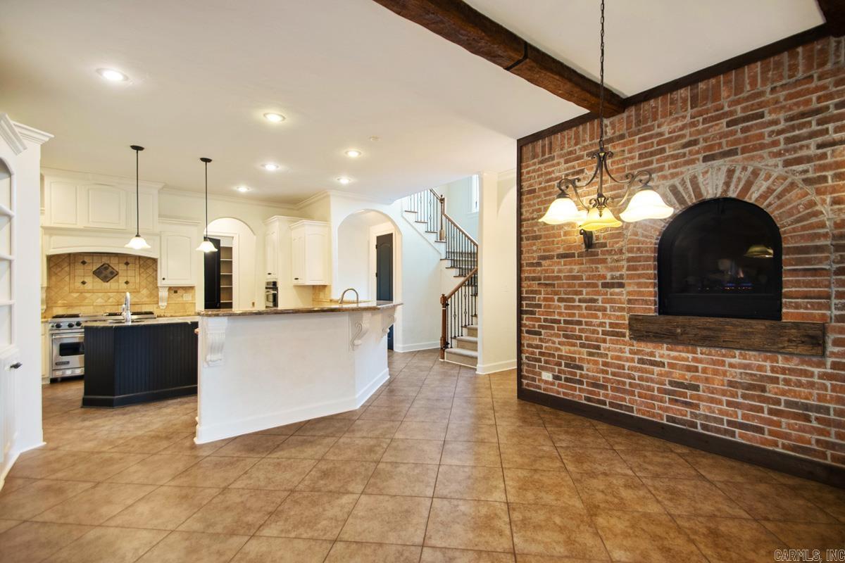 30 Menden Lane Property Photo 13