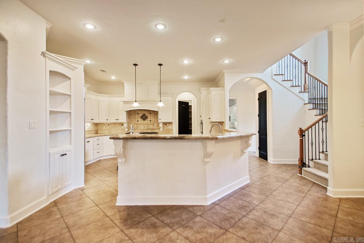30 Menden Lane Property Photo 16