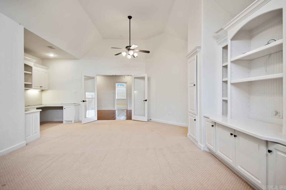 30 Menden Lane Property Photo 41