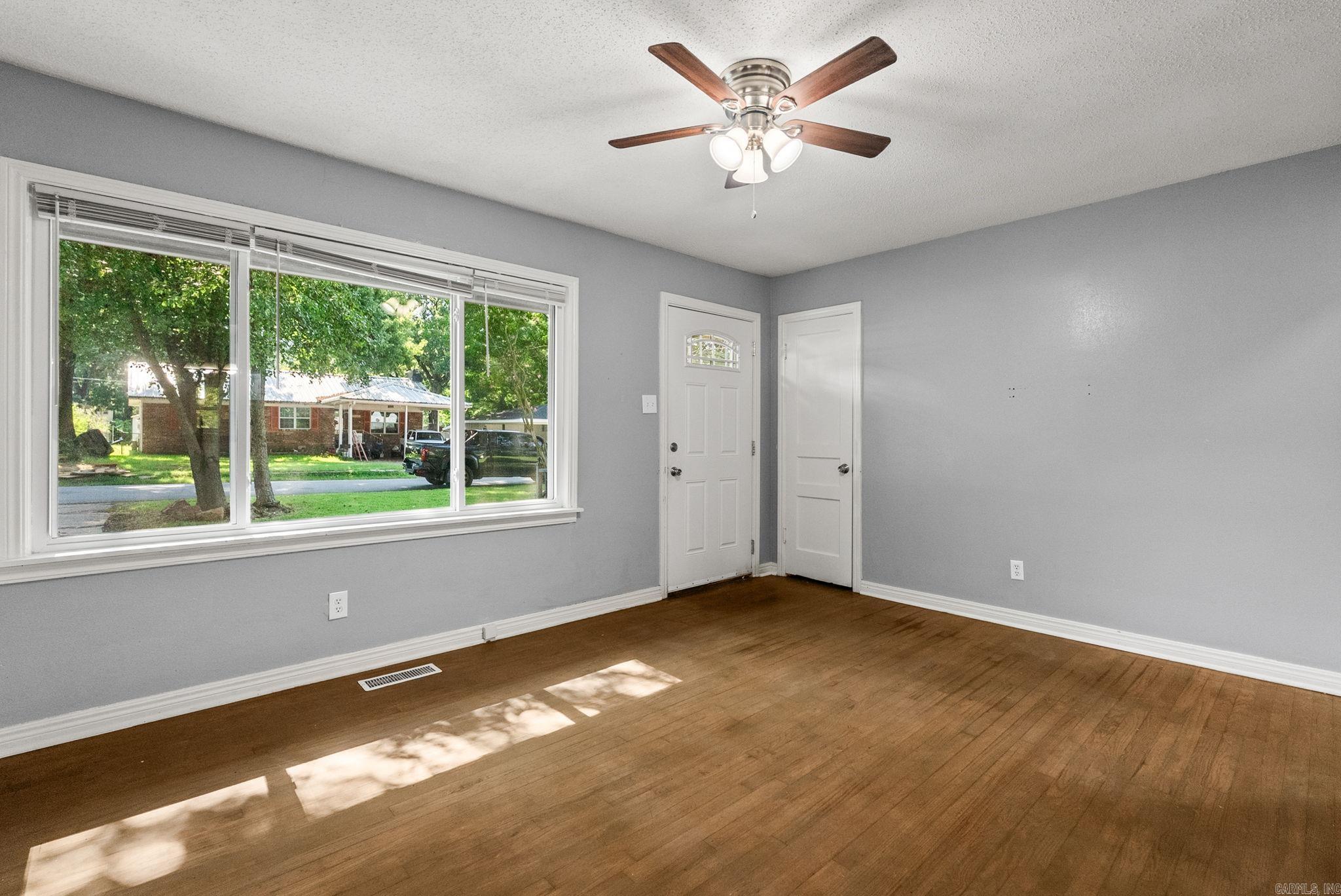 4301 Orange Street Property Photo 4