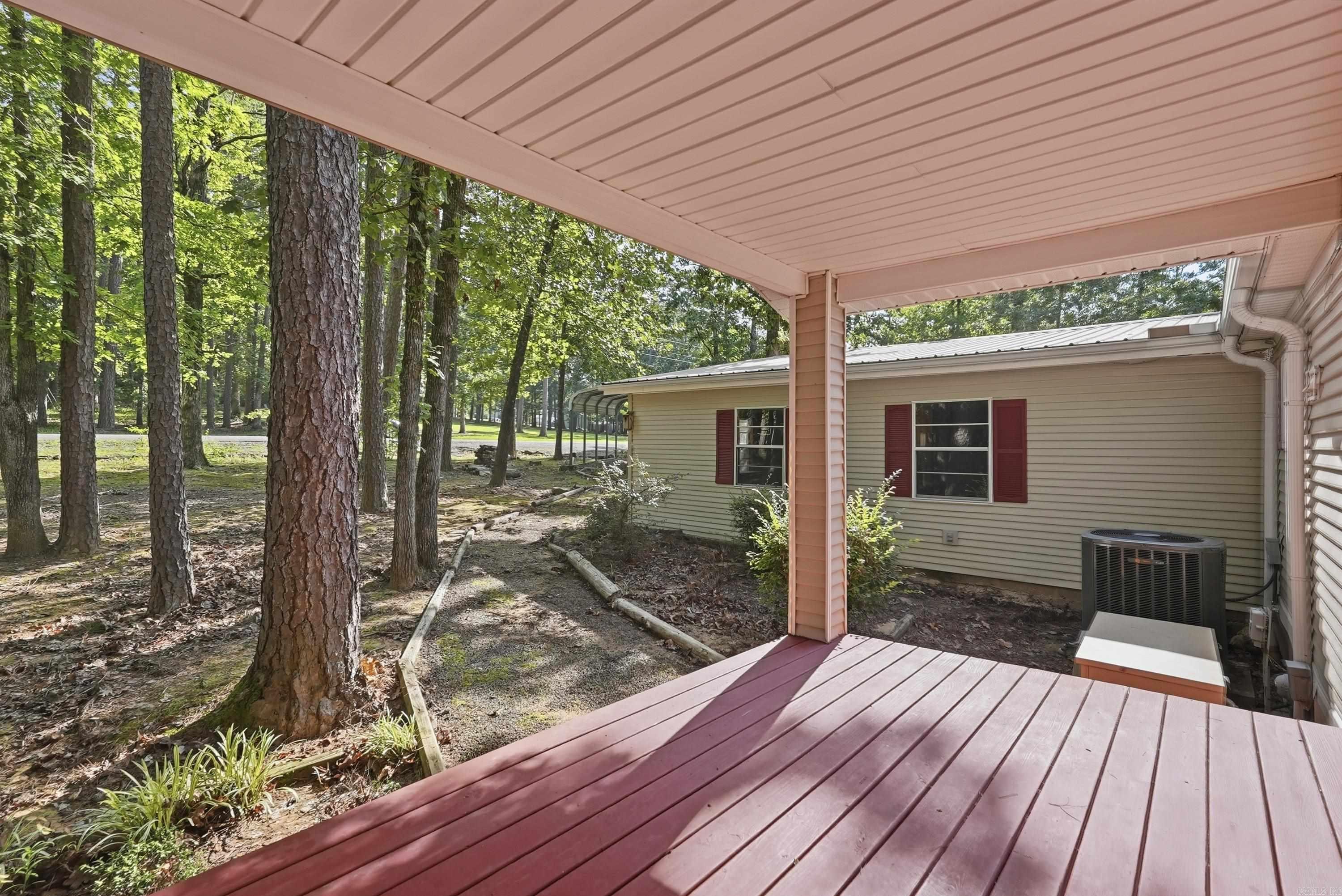 60 Brittany Cove Drive Property Photo 3