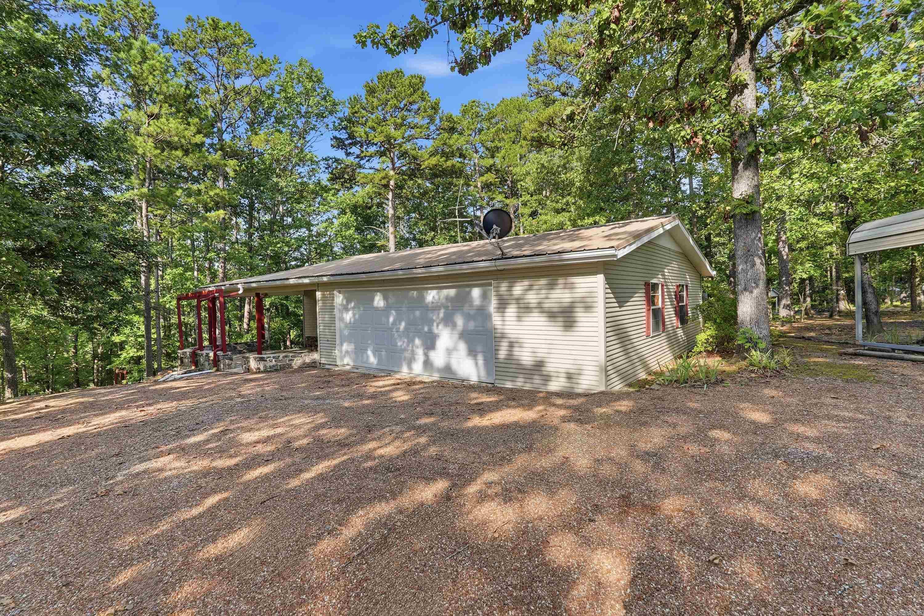 60 Brittany Cove Drive Property Photo 6
