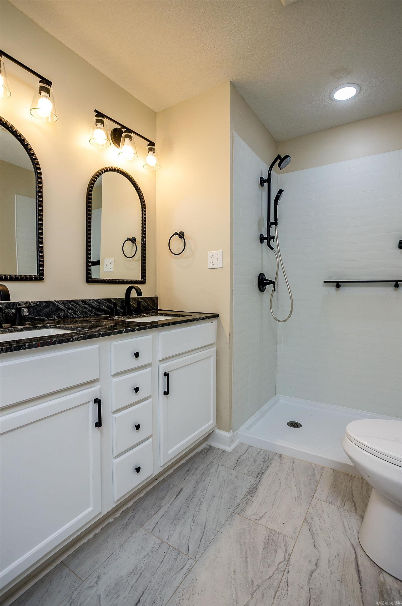 373 County Road 466 Property Photo 12