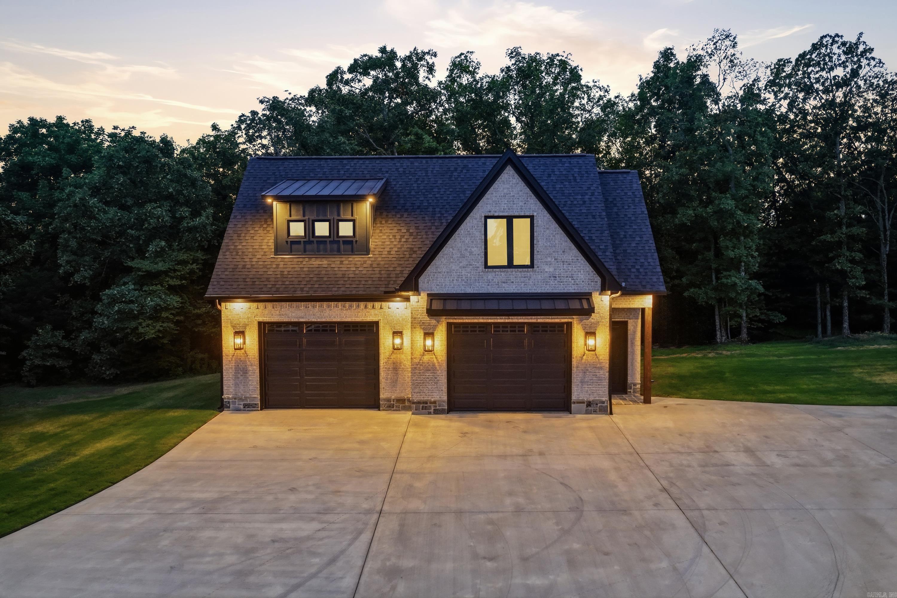15 Weaver Heights Property Photo 50