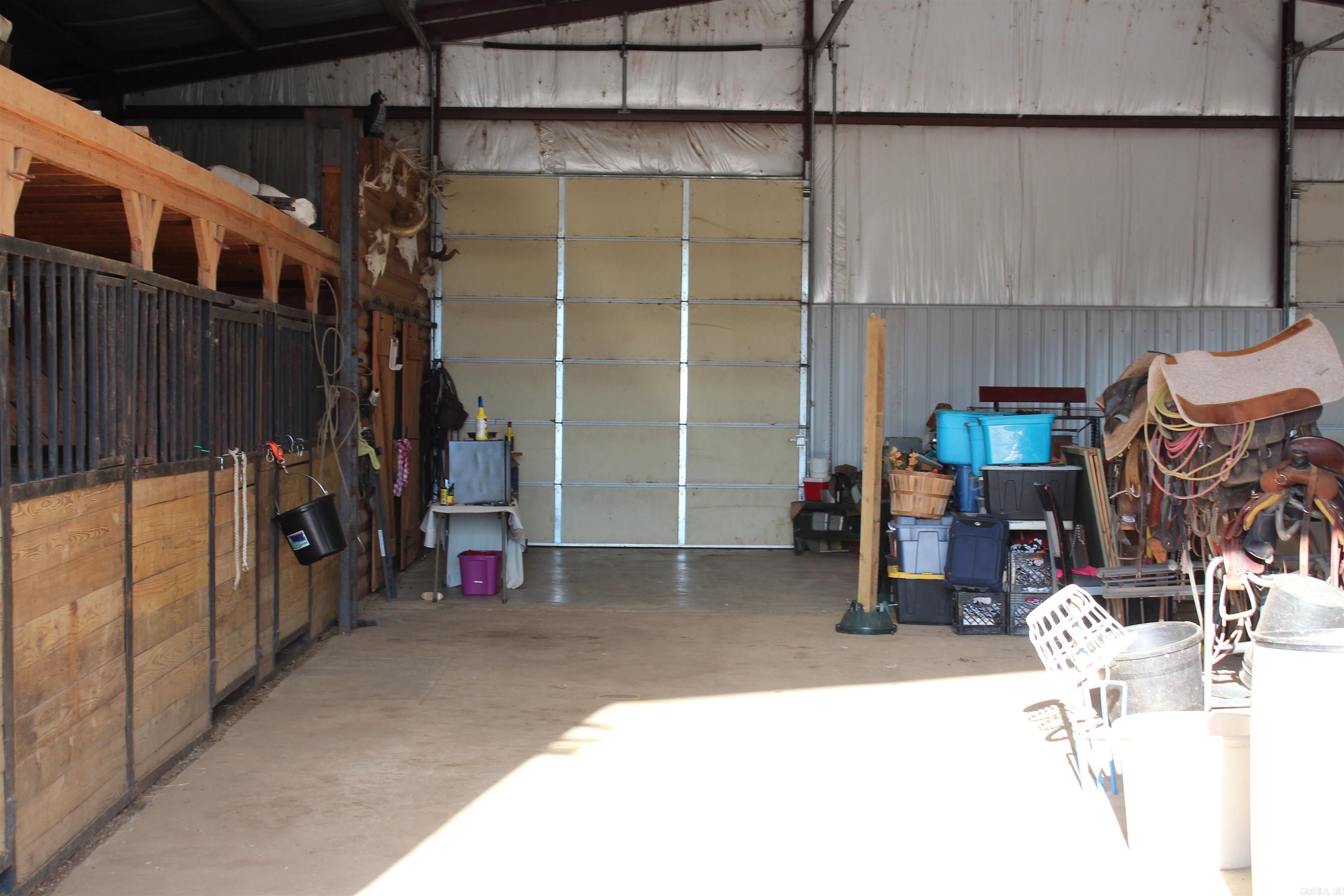 2210 Weiterer Property Photo 27