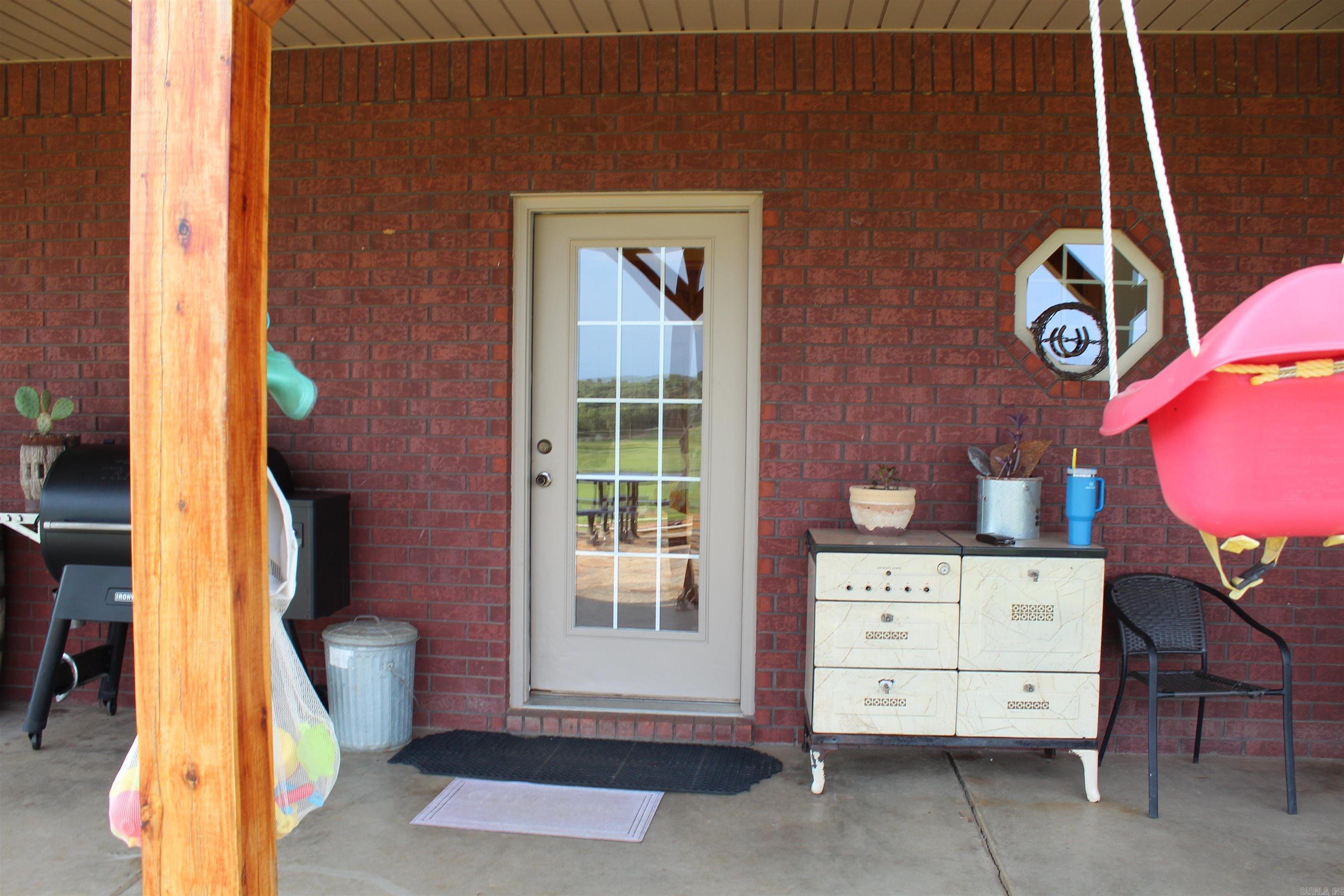 2210 Weiterer Property Photo 34