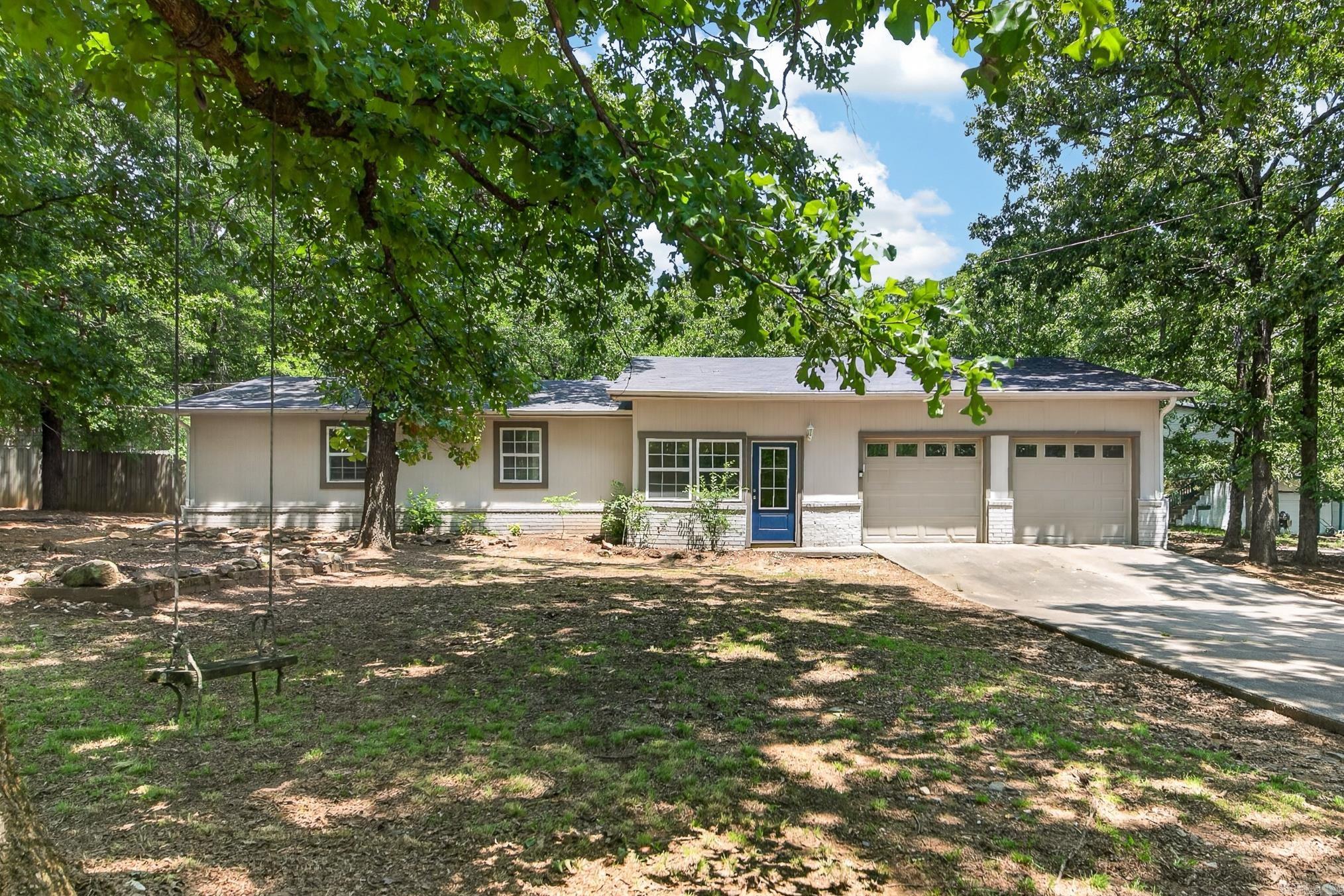 207 Orchid Drive Property Photo 1