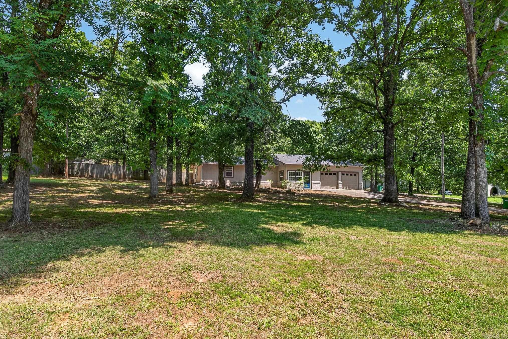 207 Orchid Drive Property Photo 5