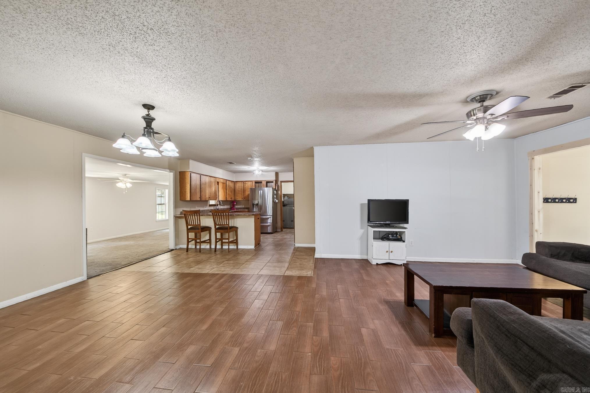 207 Orchid Drive Property Photo 9