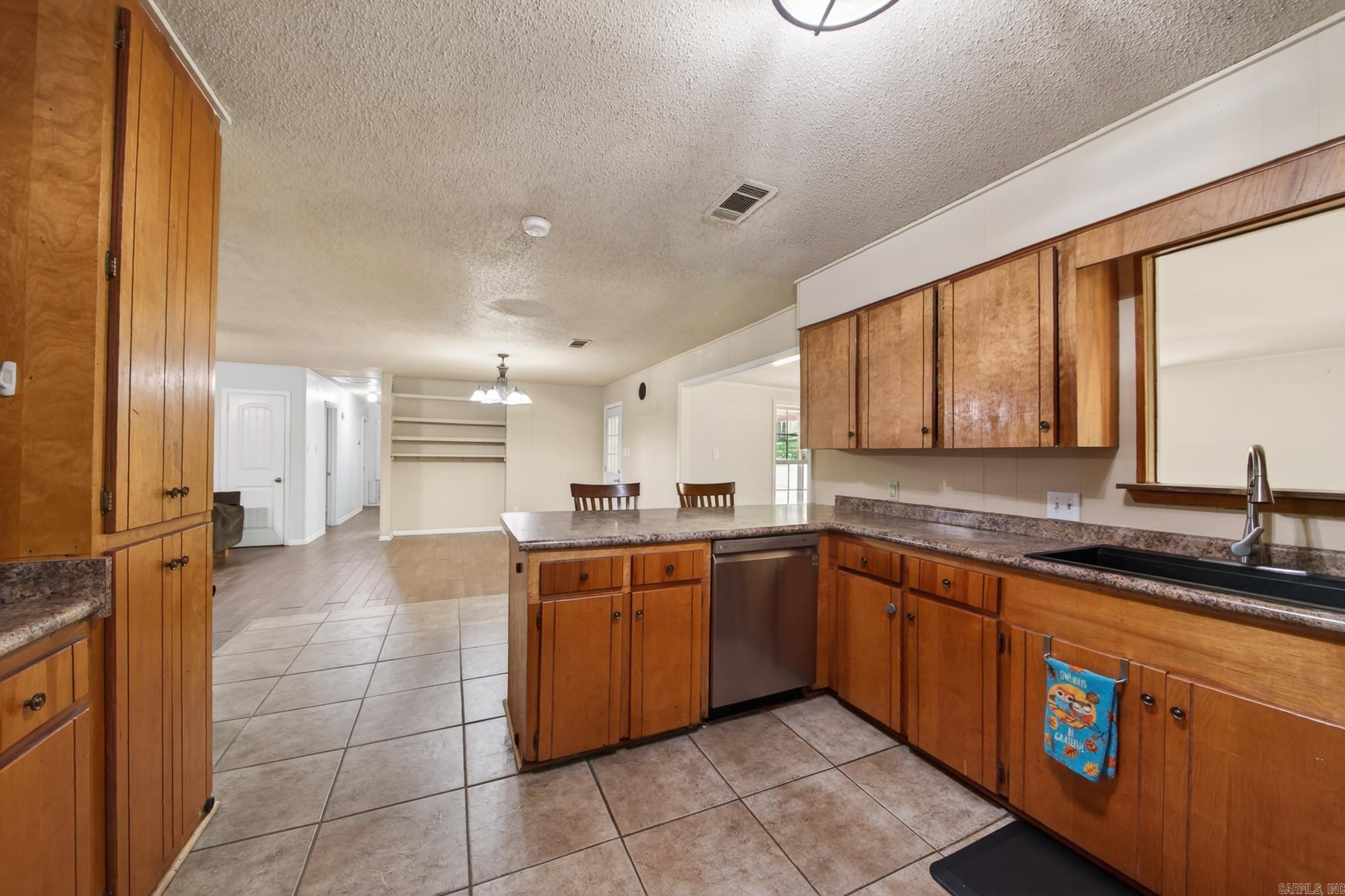 207 Orchid Drive Property Photo 16