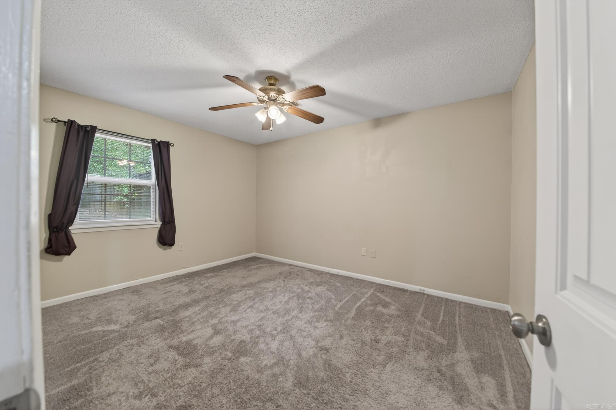 207 Orchid Drive Property Photo 27