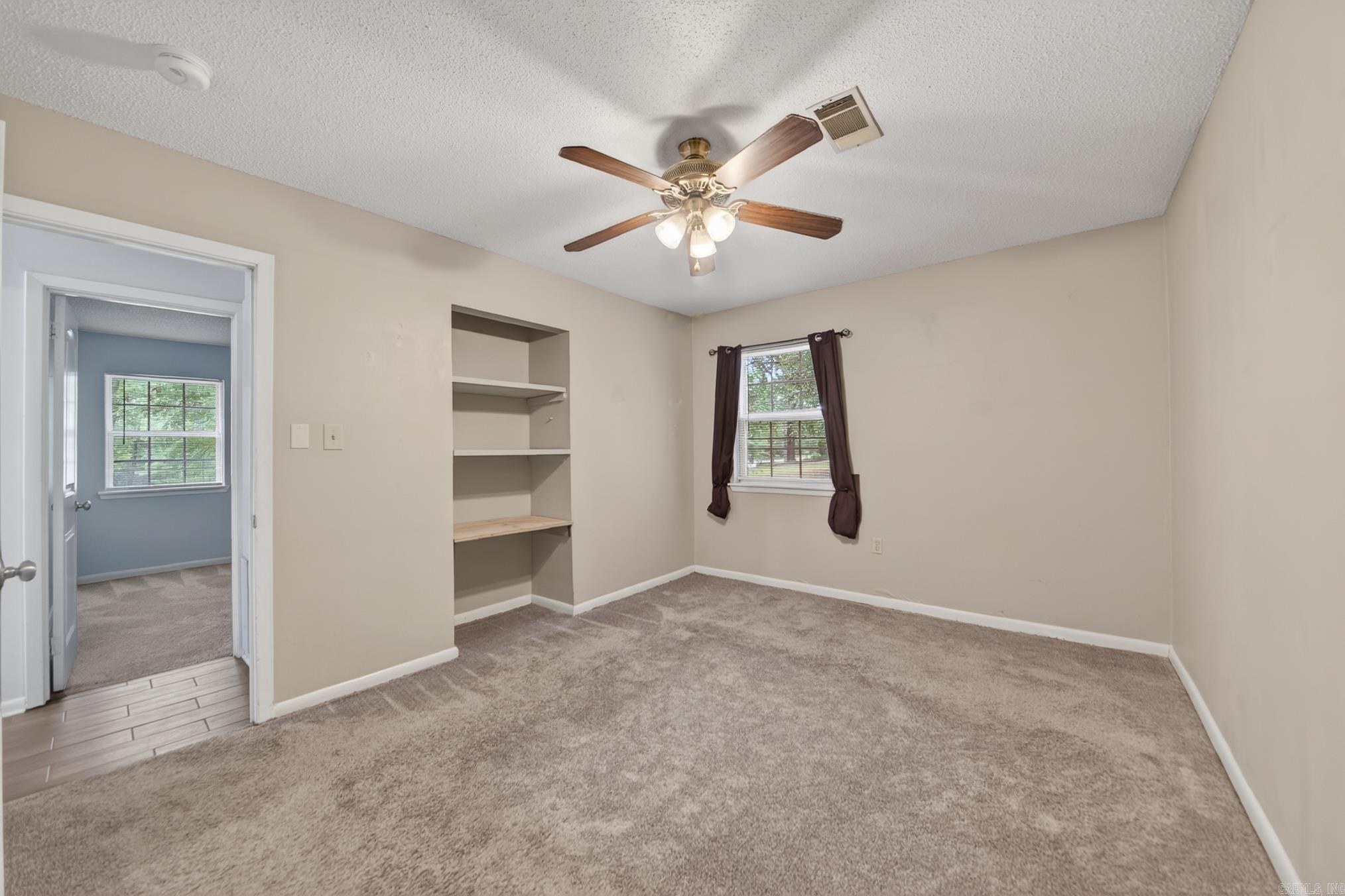 207 Orchid Drive Property Photo 28