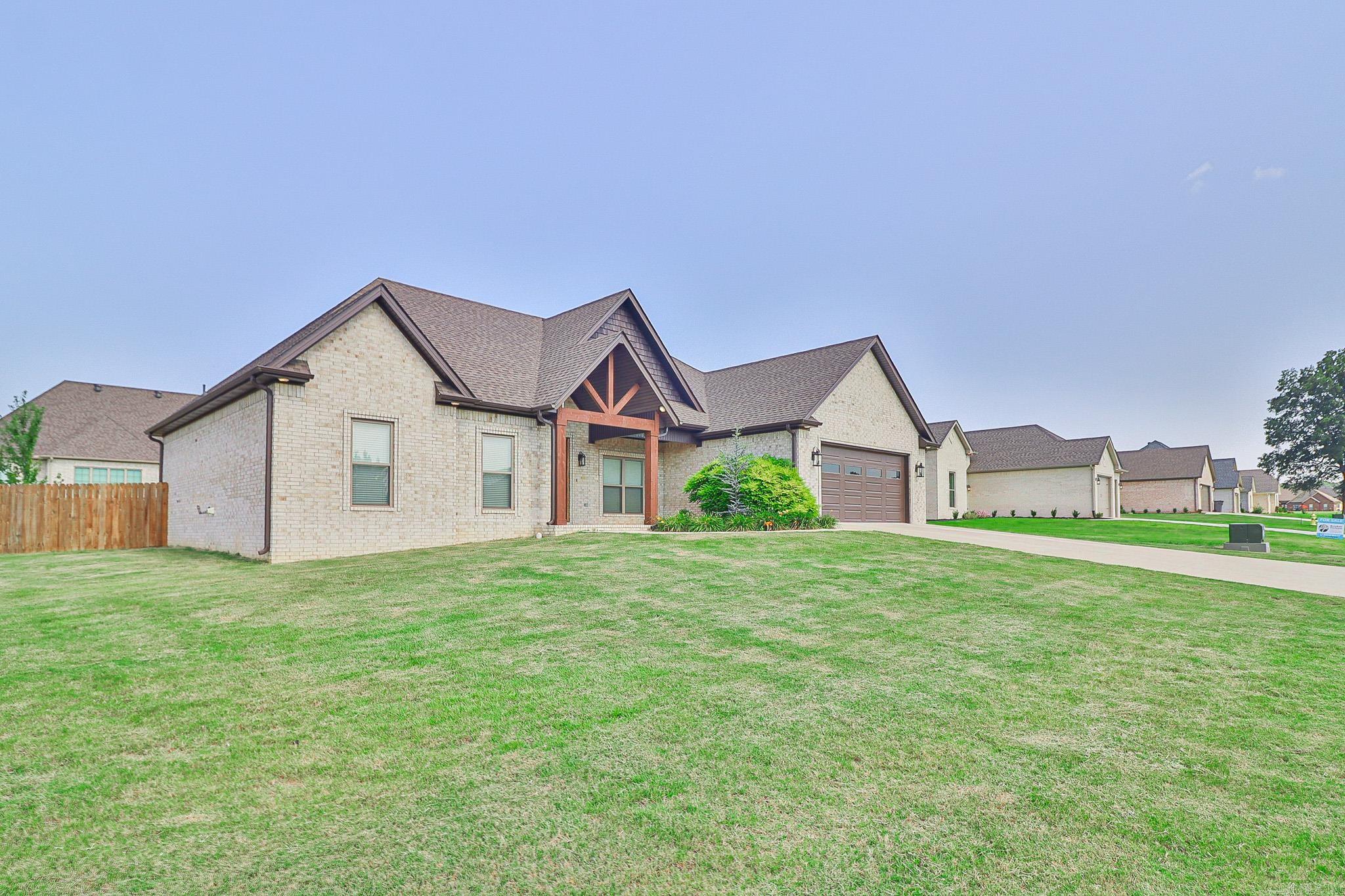 1501 S 30th Street Property Photo 4