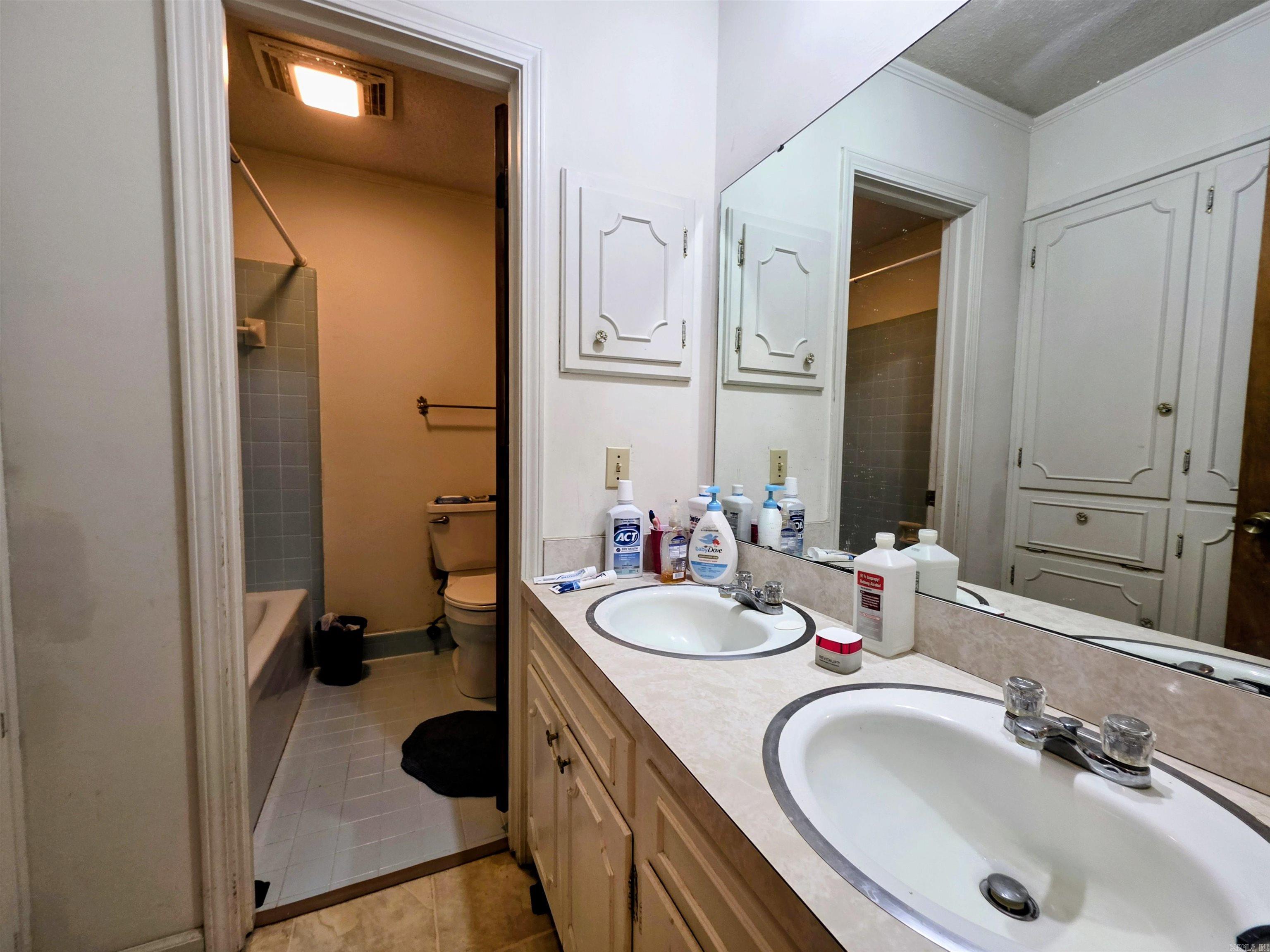 2600 Beau Monde Property Photo 17