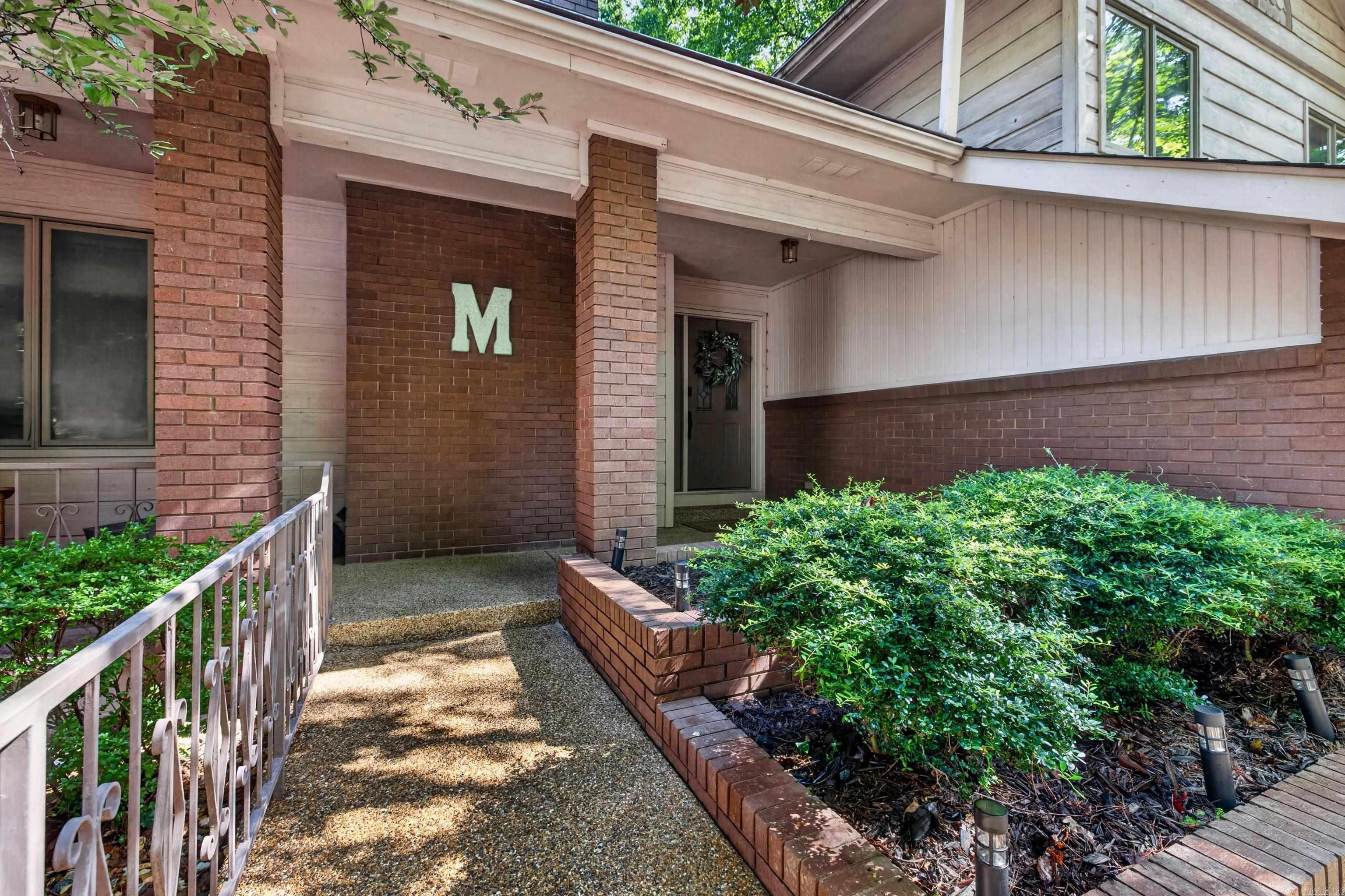 63 Emanuel Circle Property Photo 1