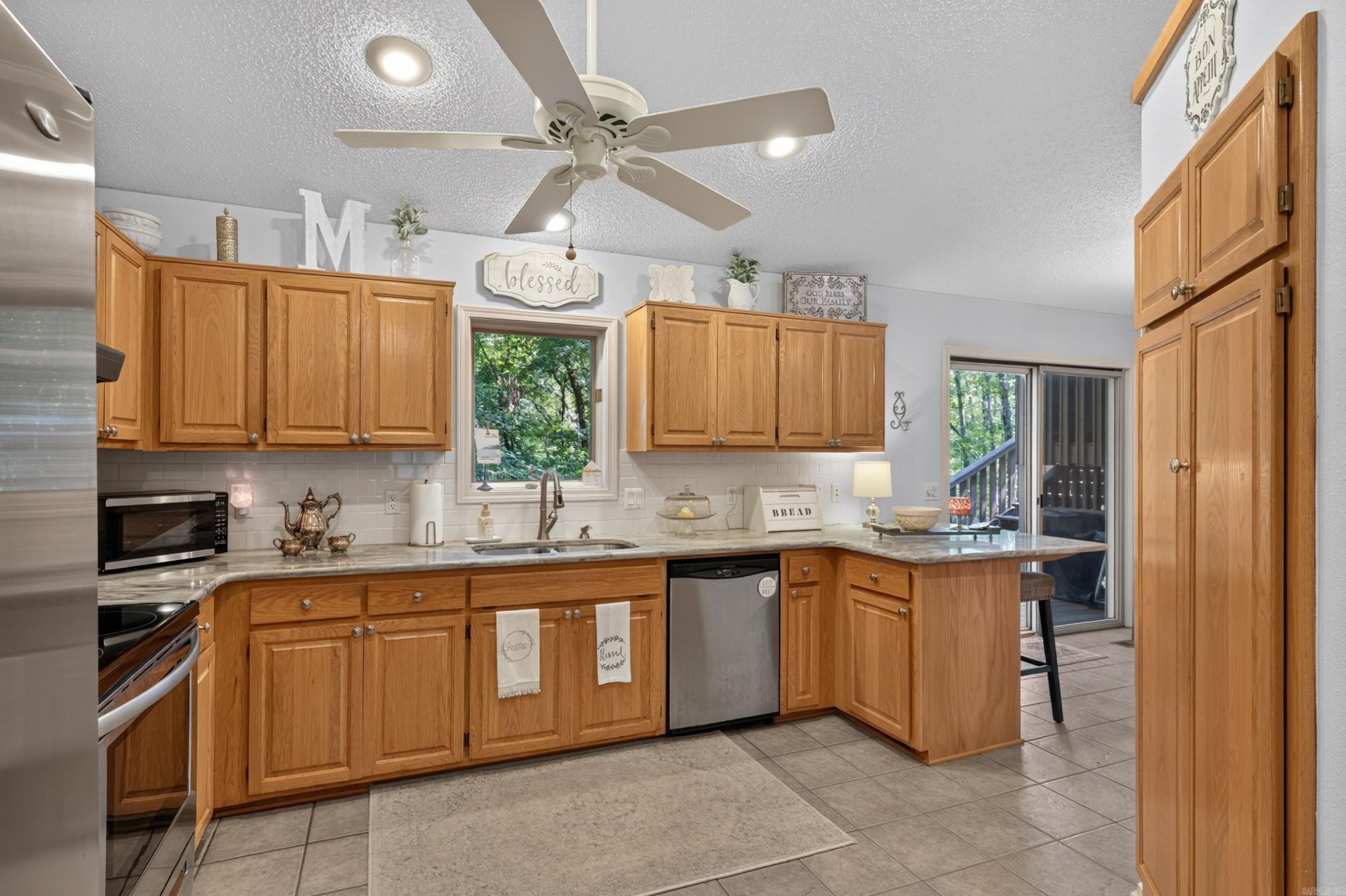 63 Emanuel Circle Property Photo 14